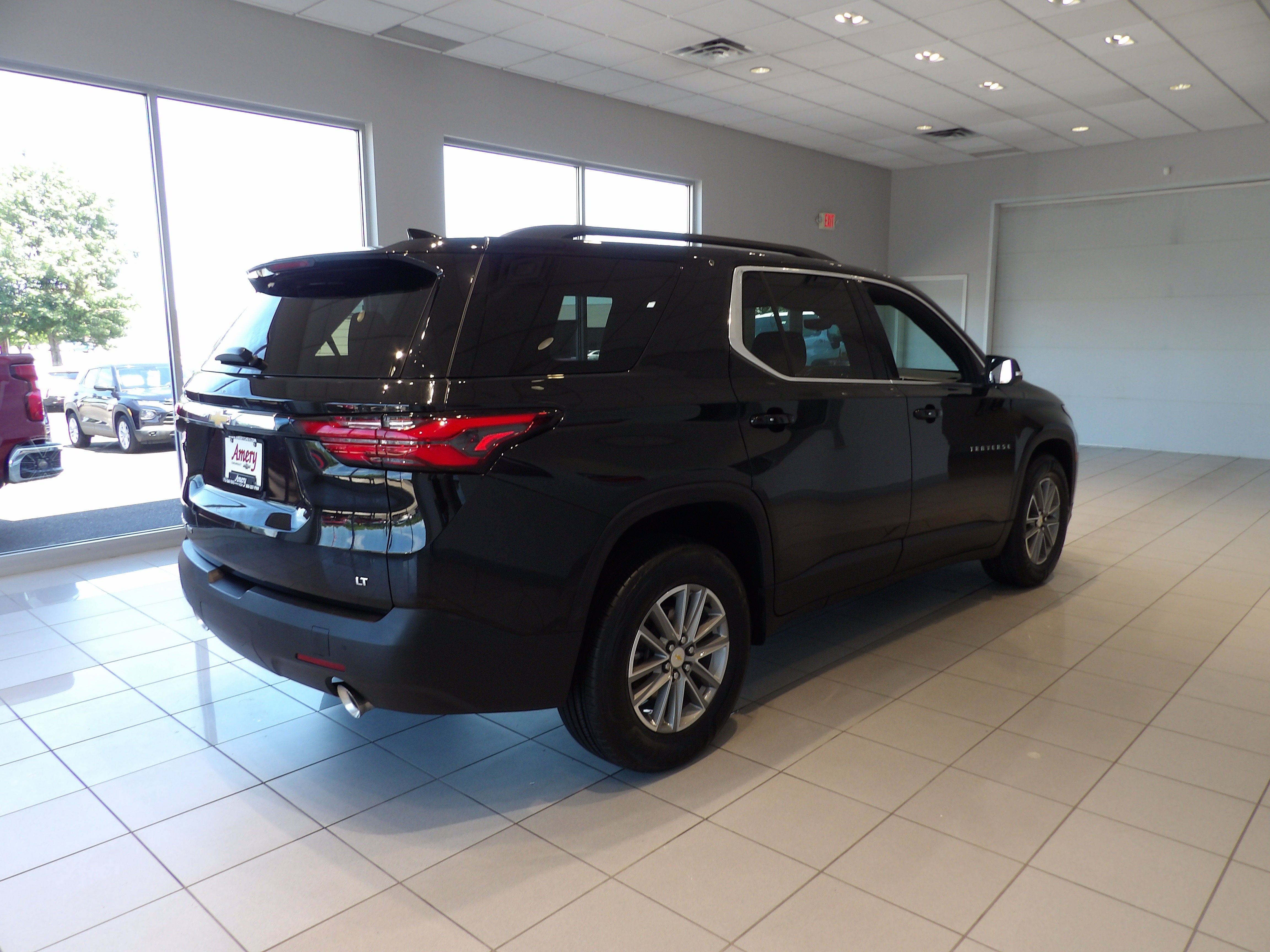 2022 Chevrolet Traverse LT Leather