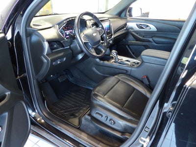 2022 Chevrolet Traverse LT Leather
