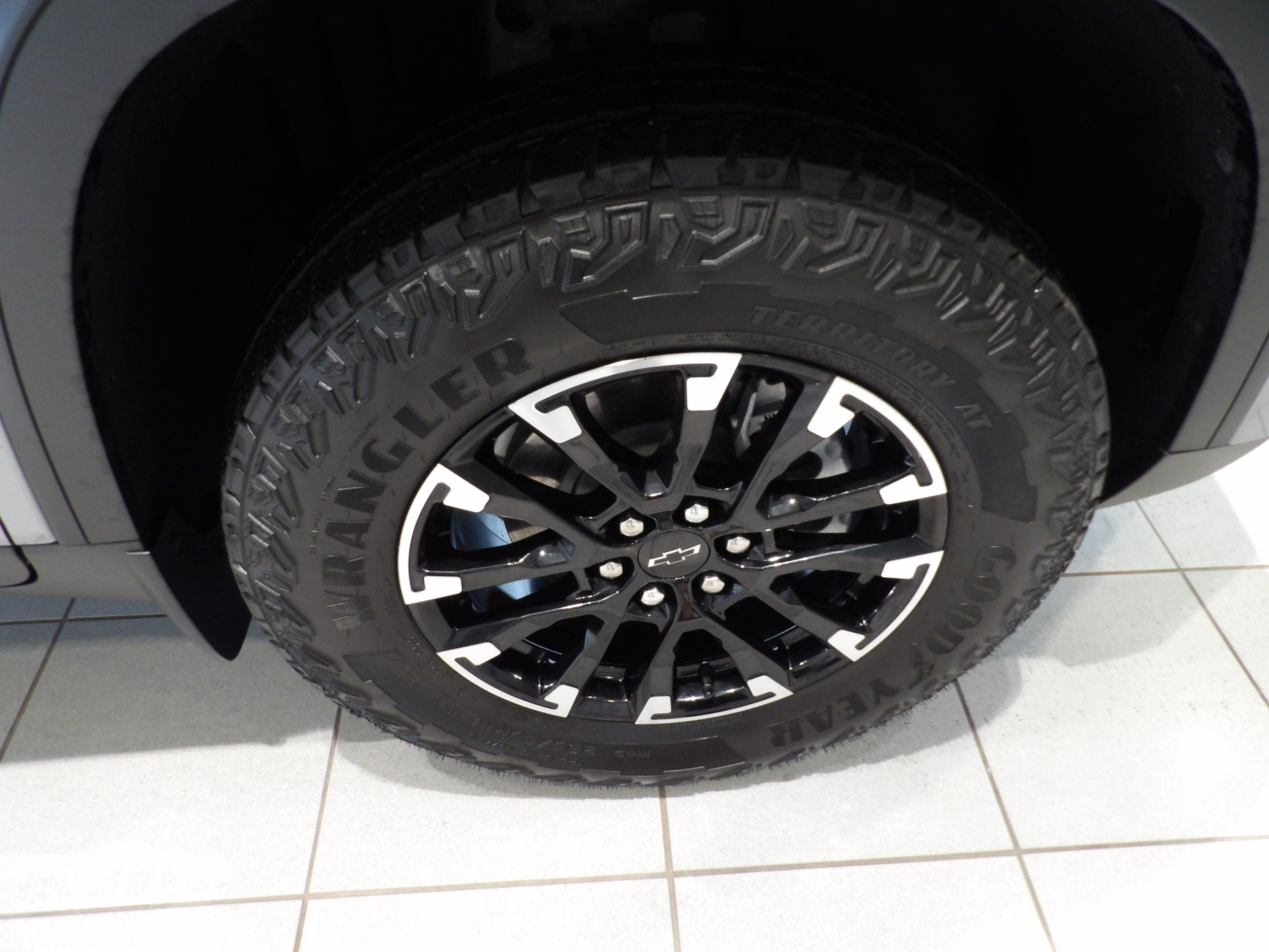 2025 Chevrolet Traverse Z71
