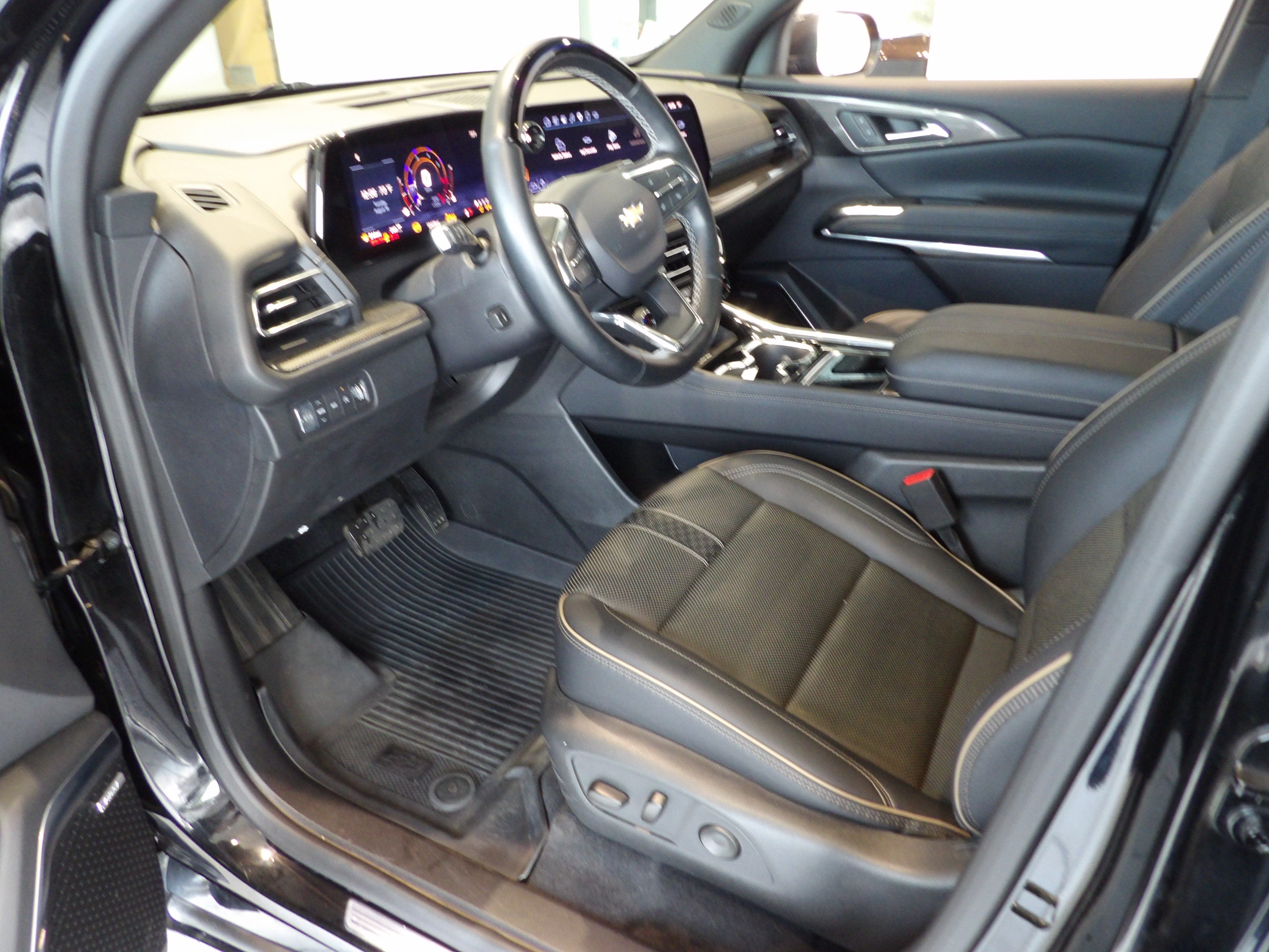 2025 Chevrolet Traverse High Country