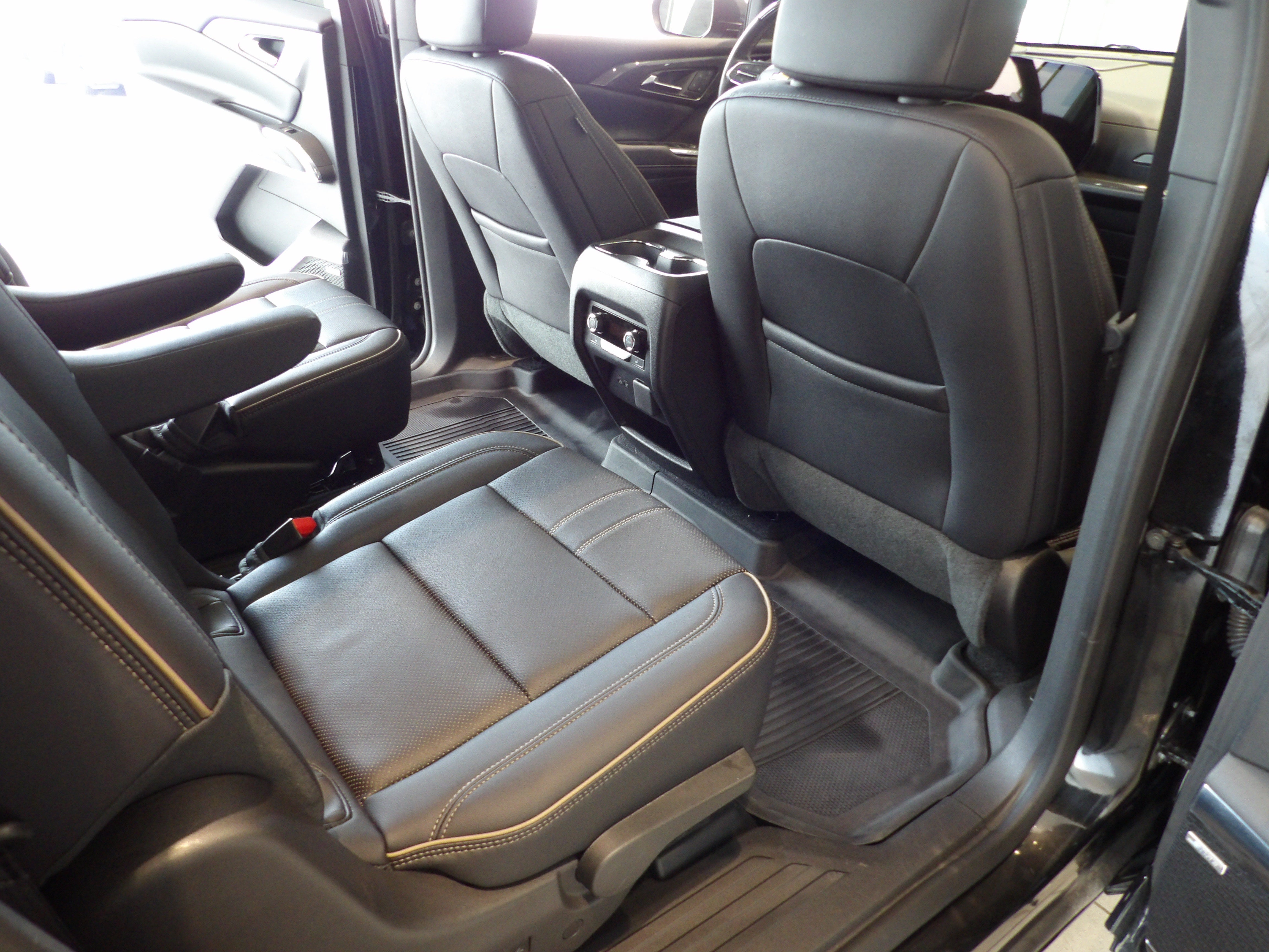 2025 Chevrolet Traverse High Country