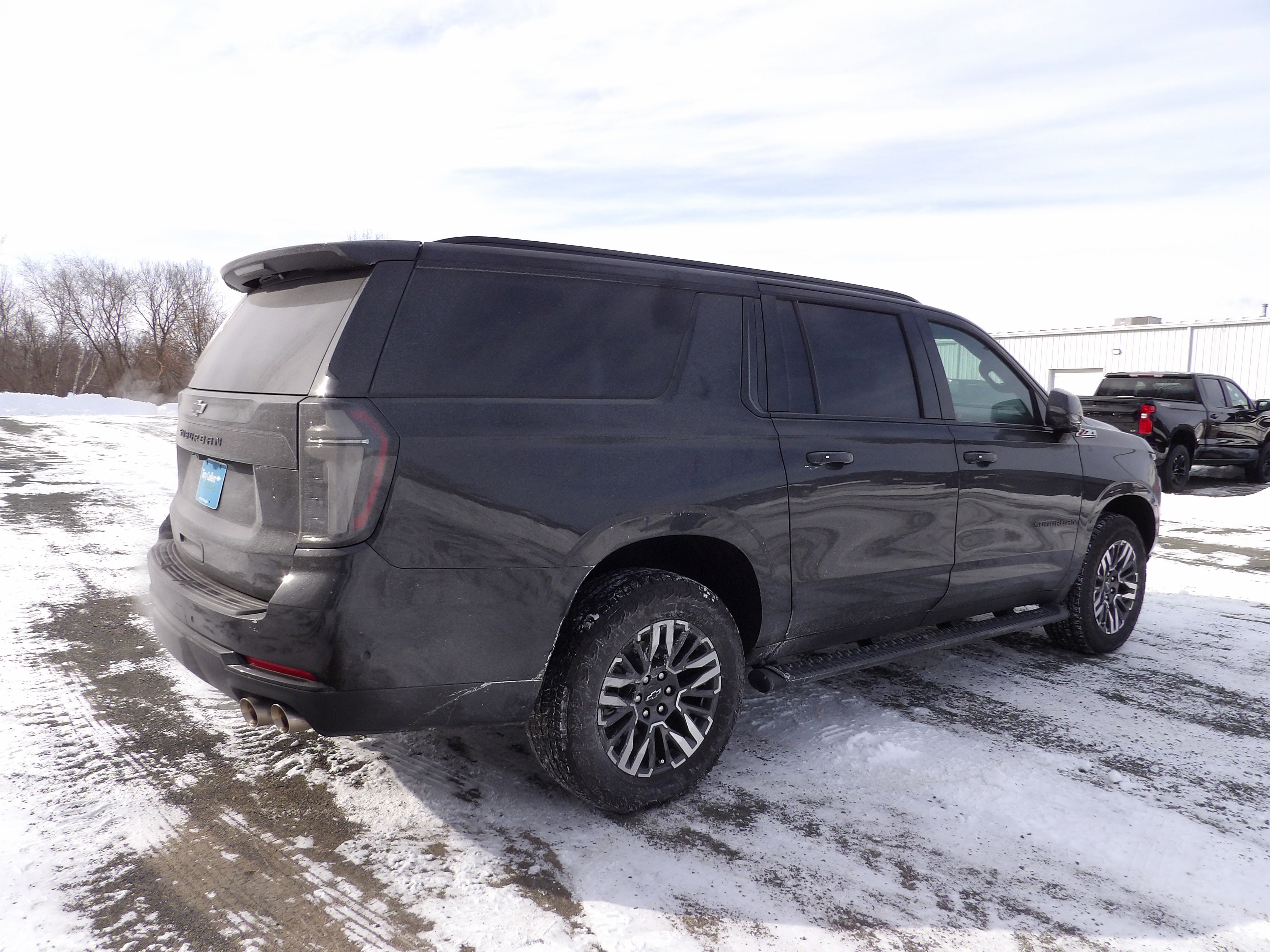 2025 Chevrolet Suburban Z71