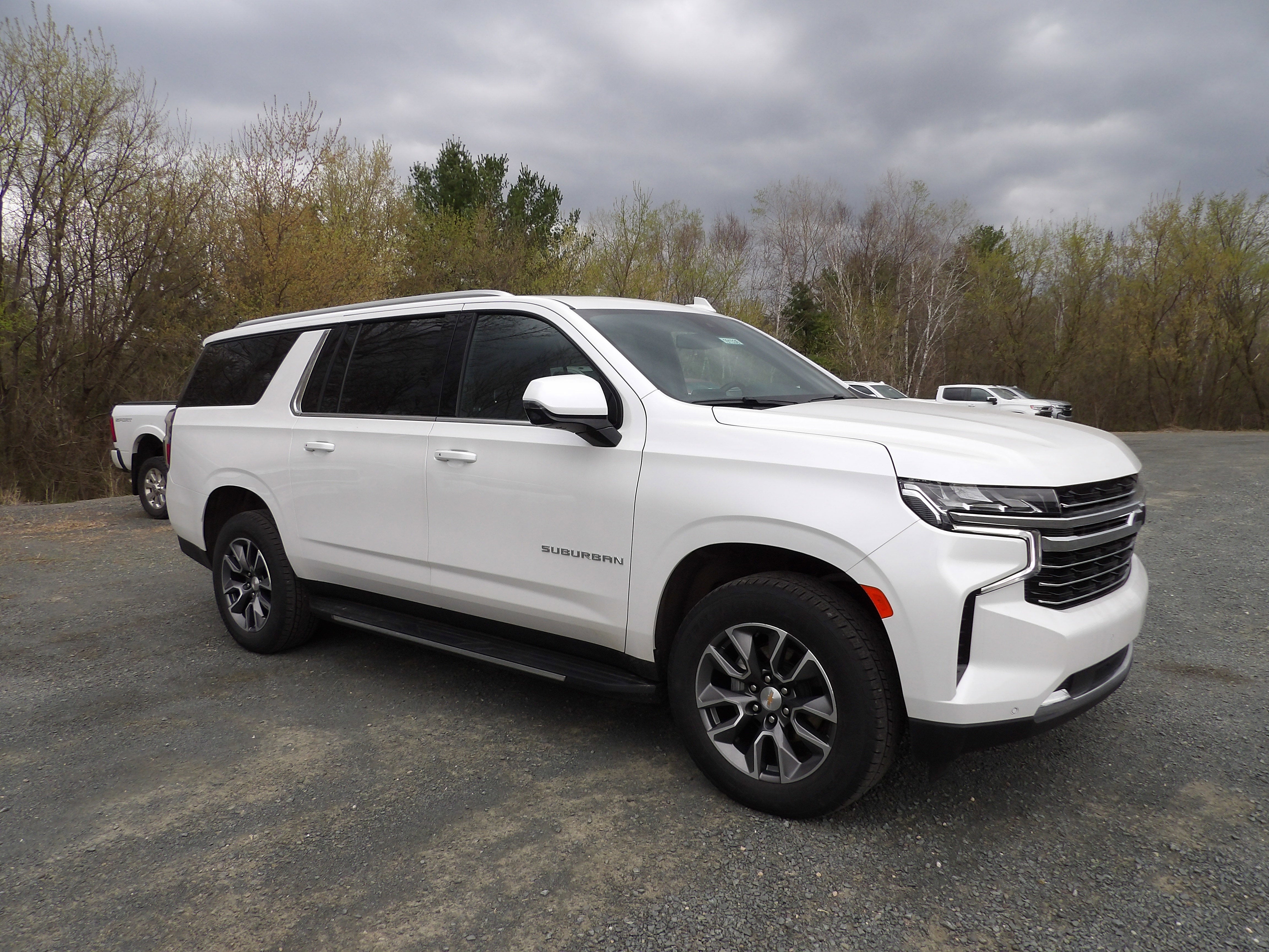 2024 Chevrolet Suburban LT