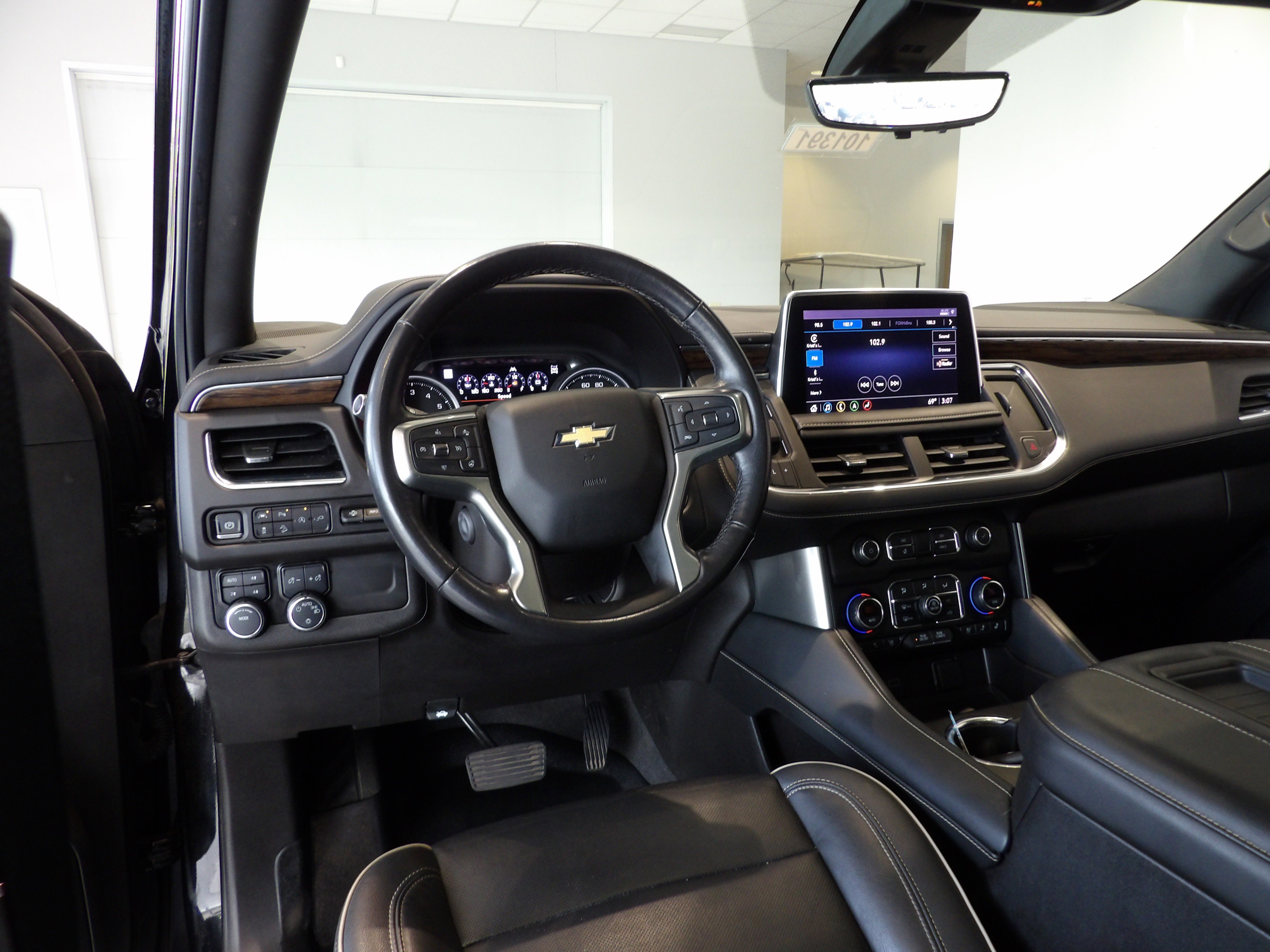 2021 Chevrolet Suburban Premier