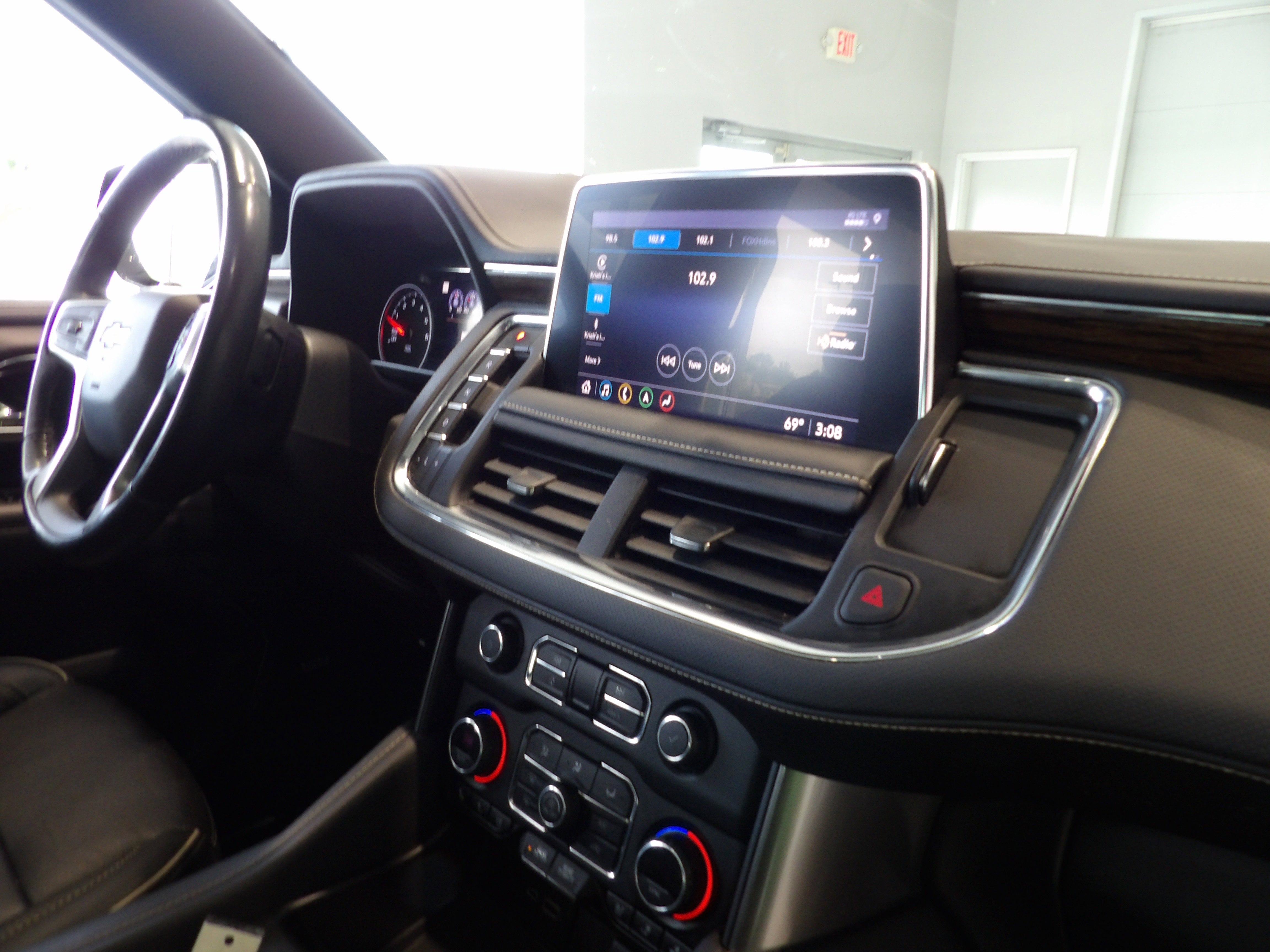 2021 Chevrolet Suburban Premier