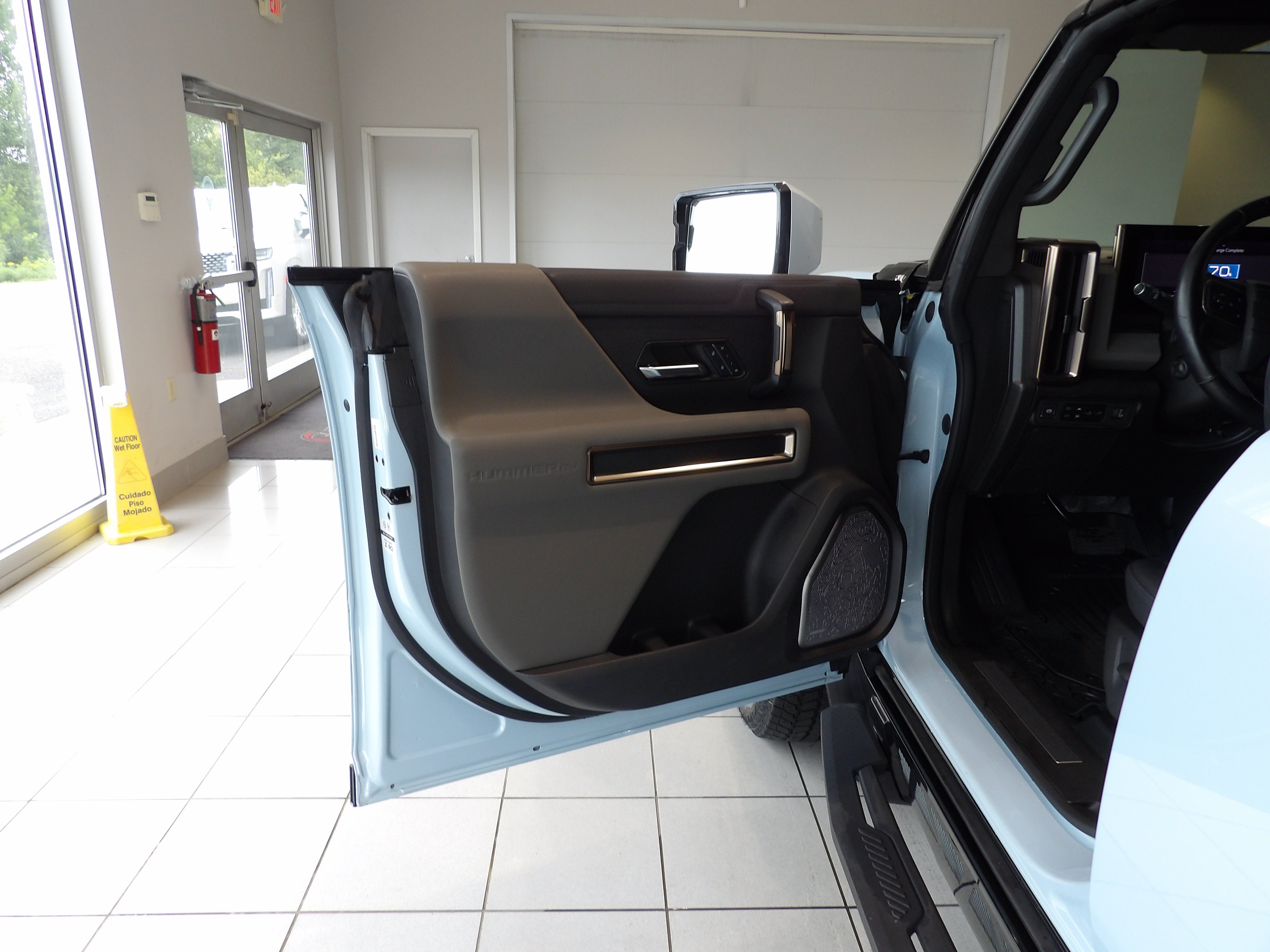 2025 GMC HUMMER EV Pickup 2X