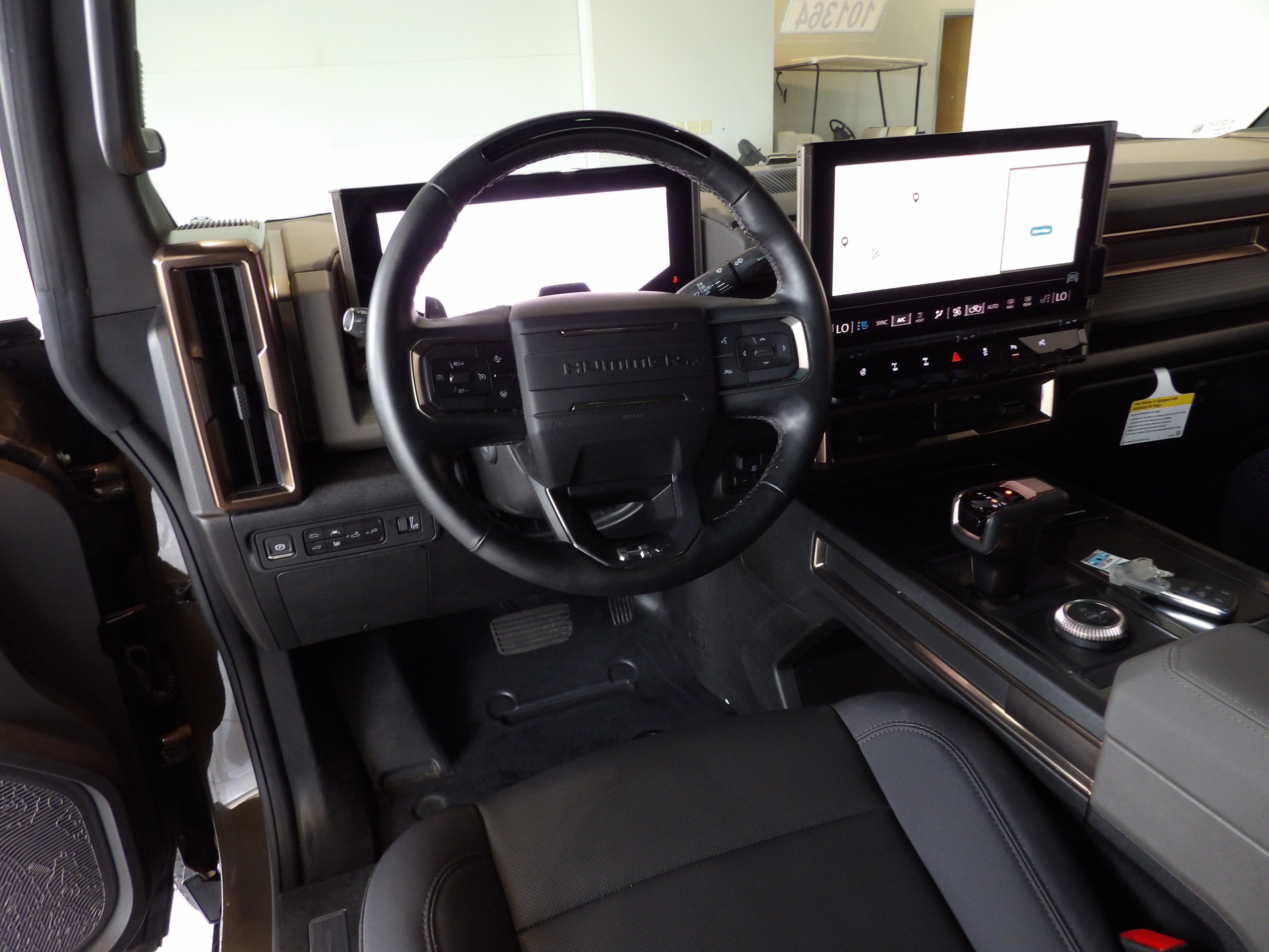 2024 GMC HUMMER EV Pickup 2X