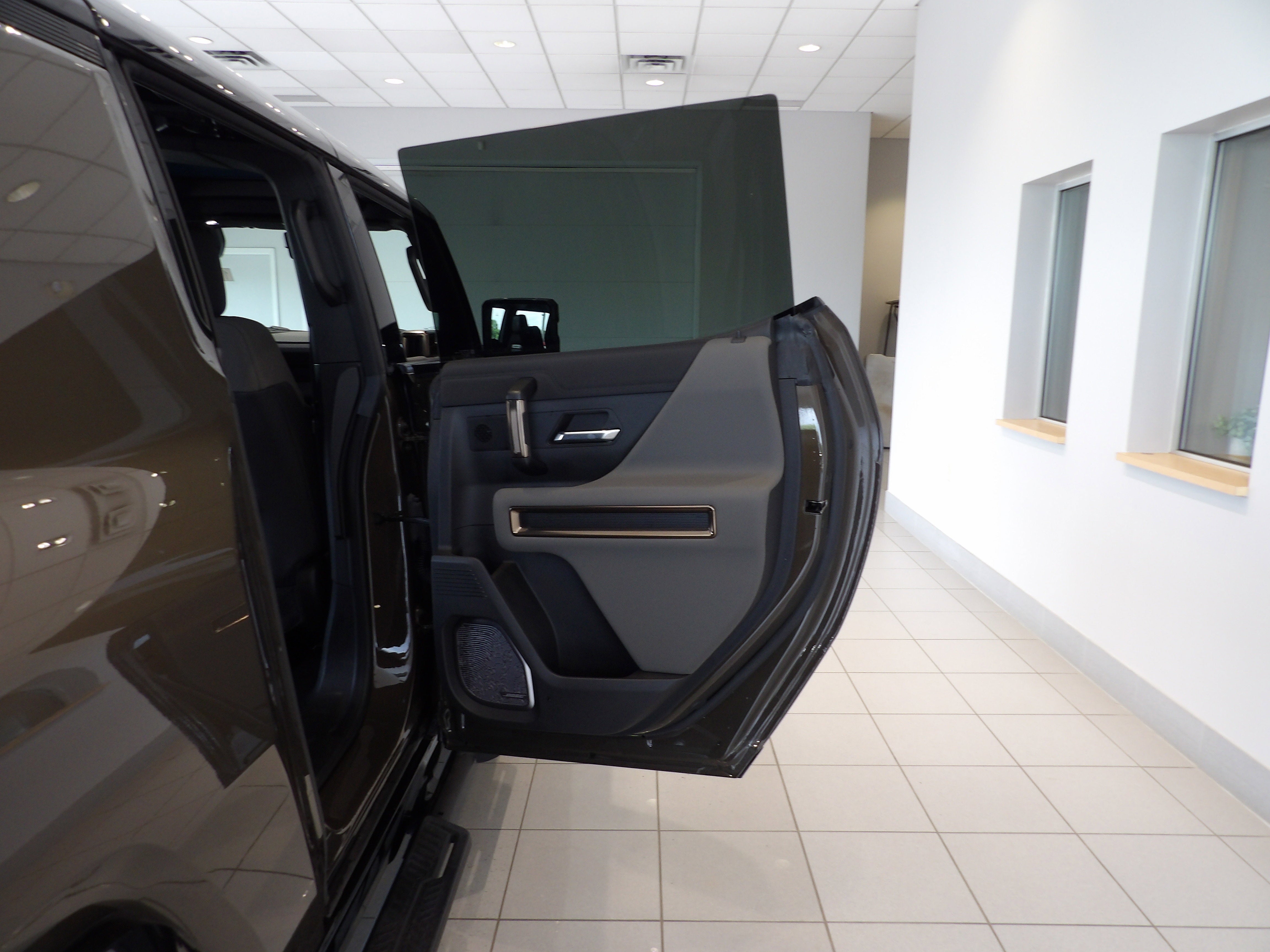 2024 GMC HUMMER EV Pickup 2X