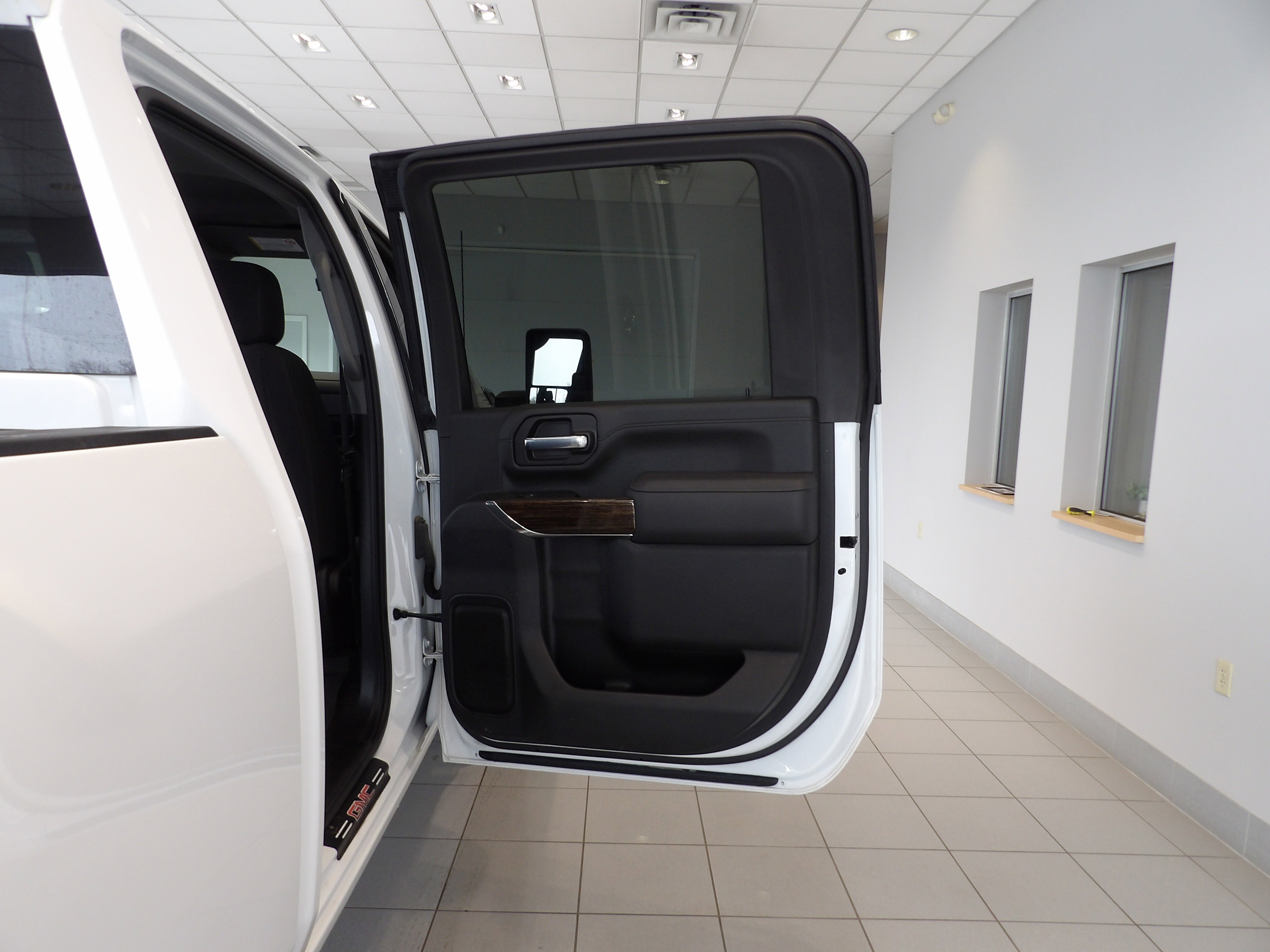 2023 GMC Sierra 2500 HD SLE