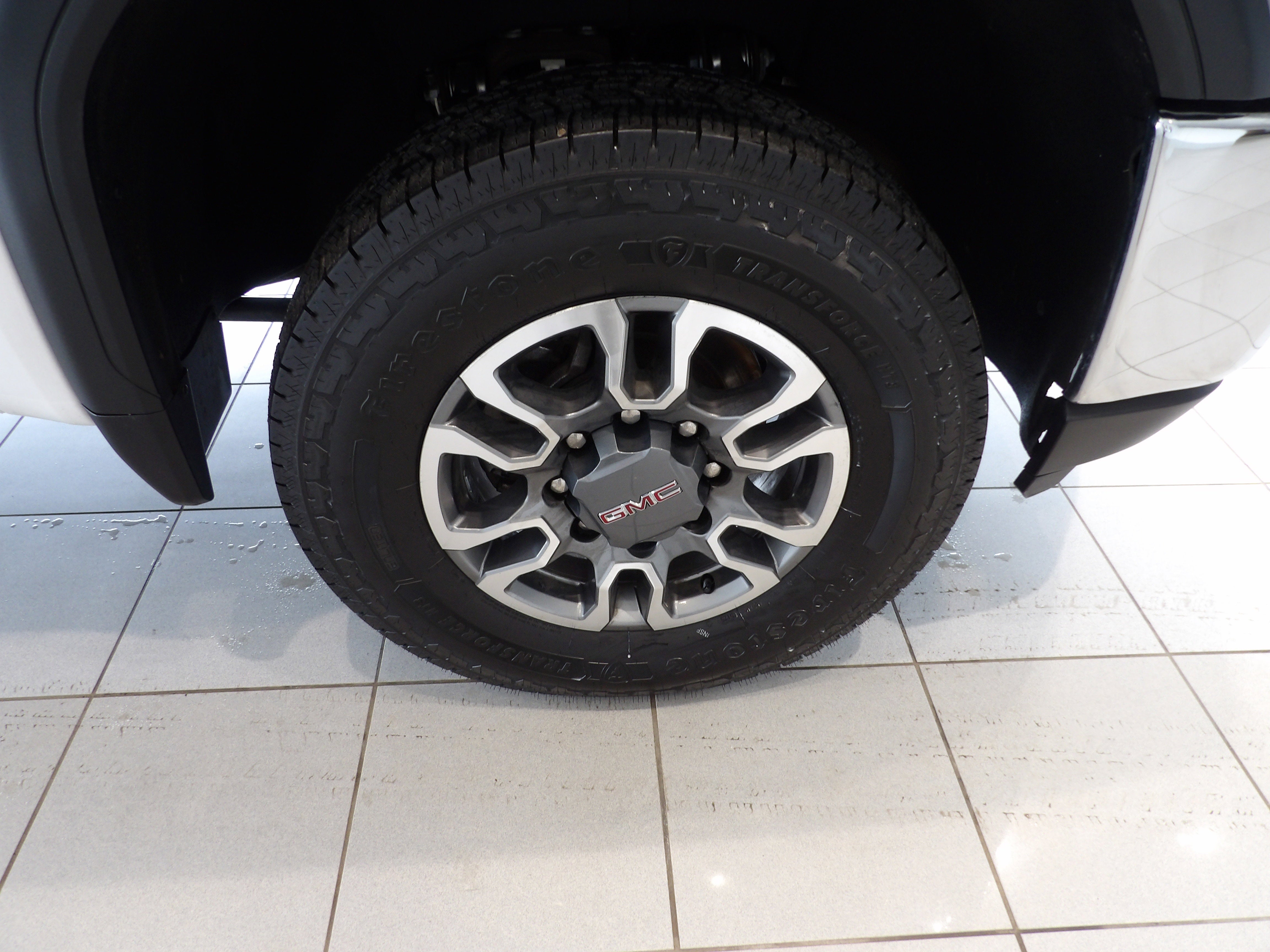 2023 GMC Sierra 2500 HD SLE