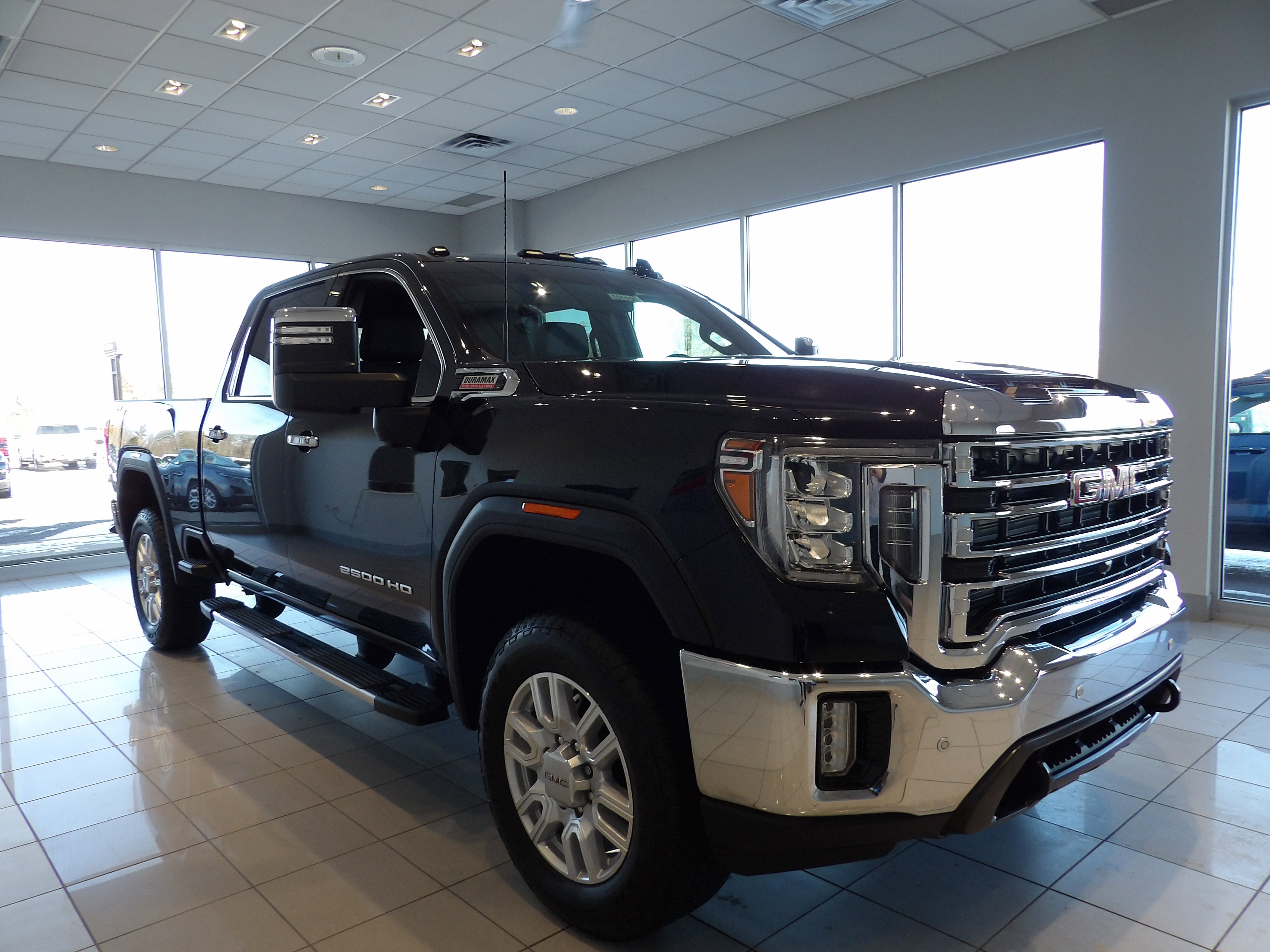 2023 GMC Sierra 2500 HD SLT