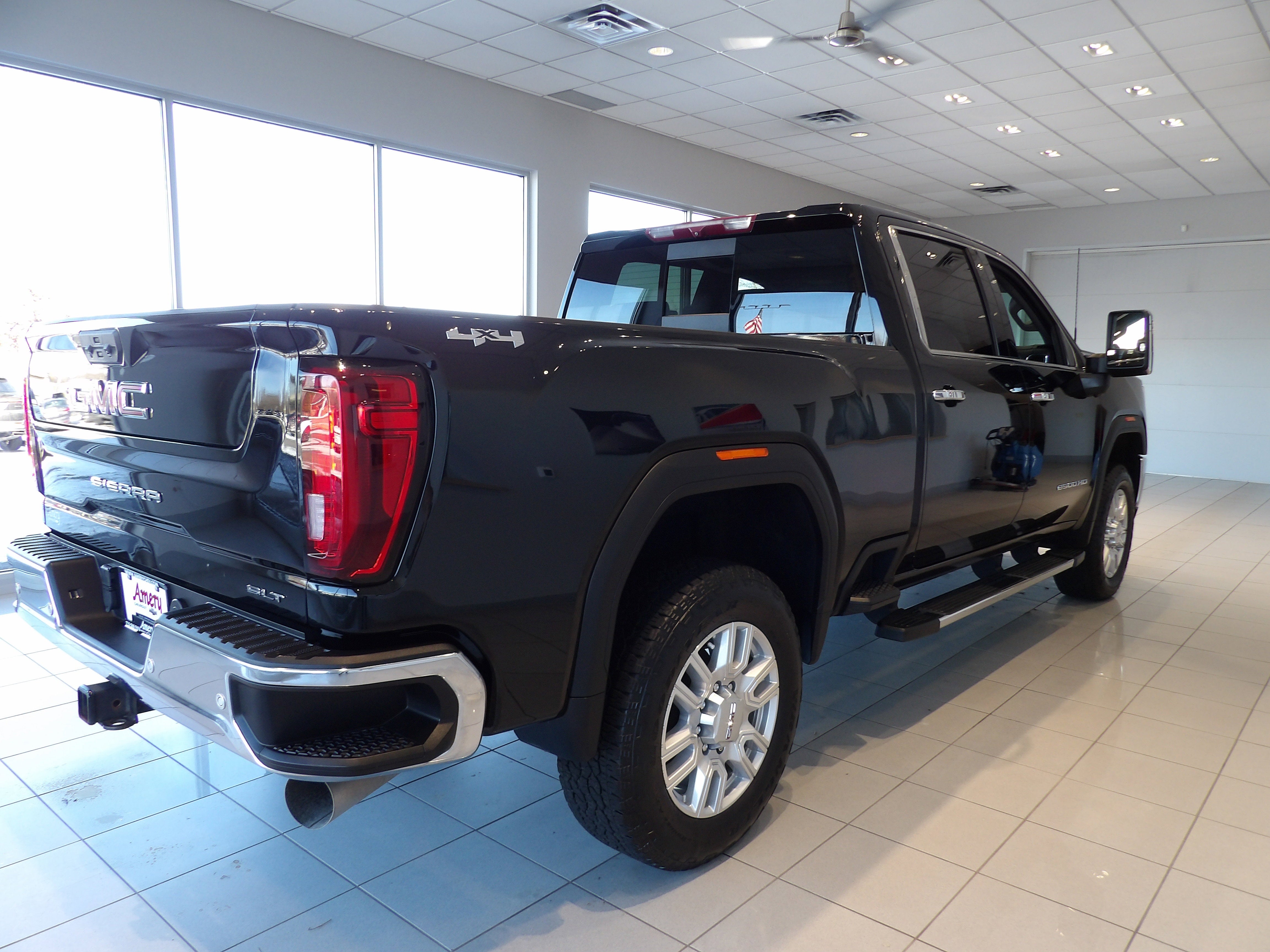 2023 GMC Sierra 2500 HD SLT
