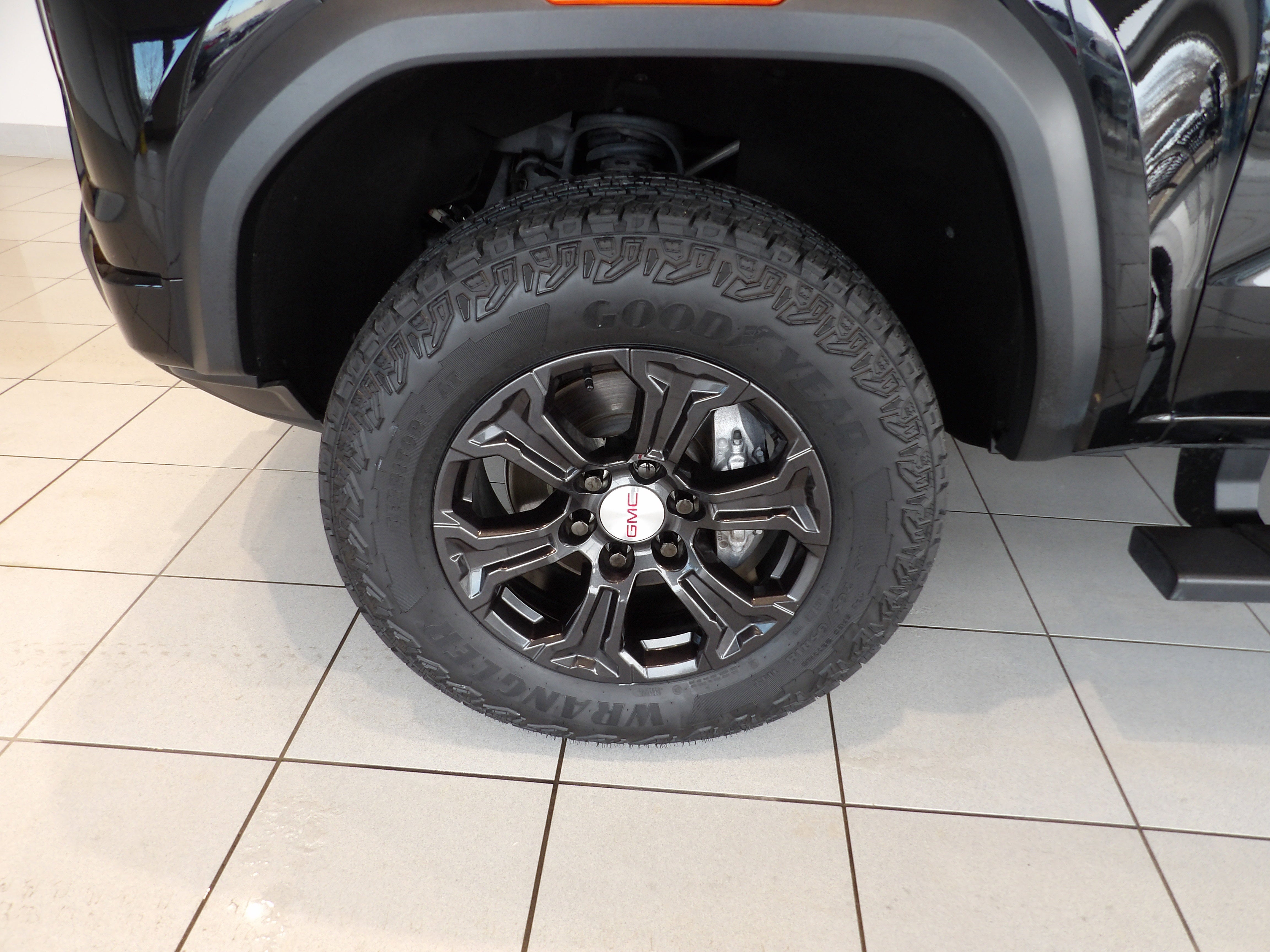 2024 GMC Canyon Elevation