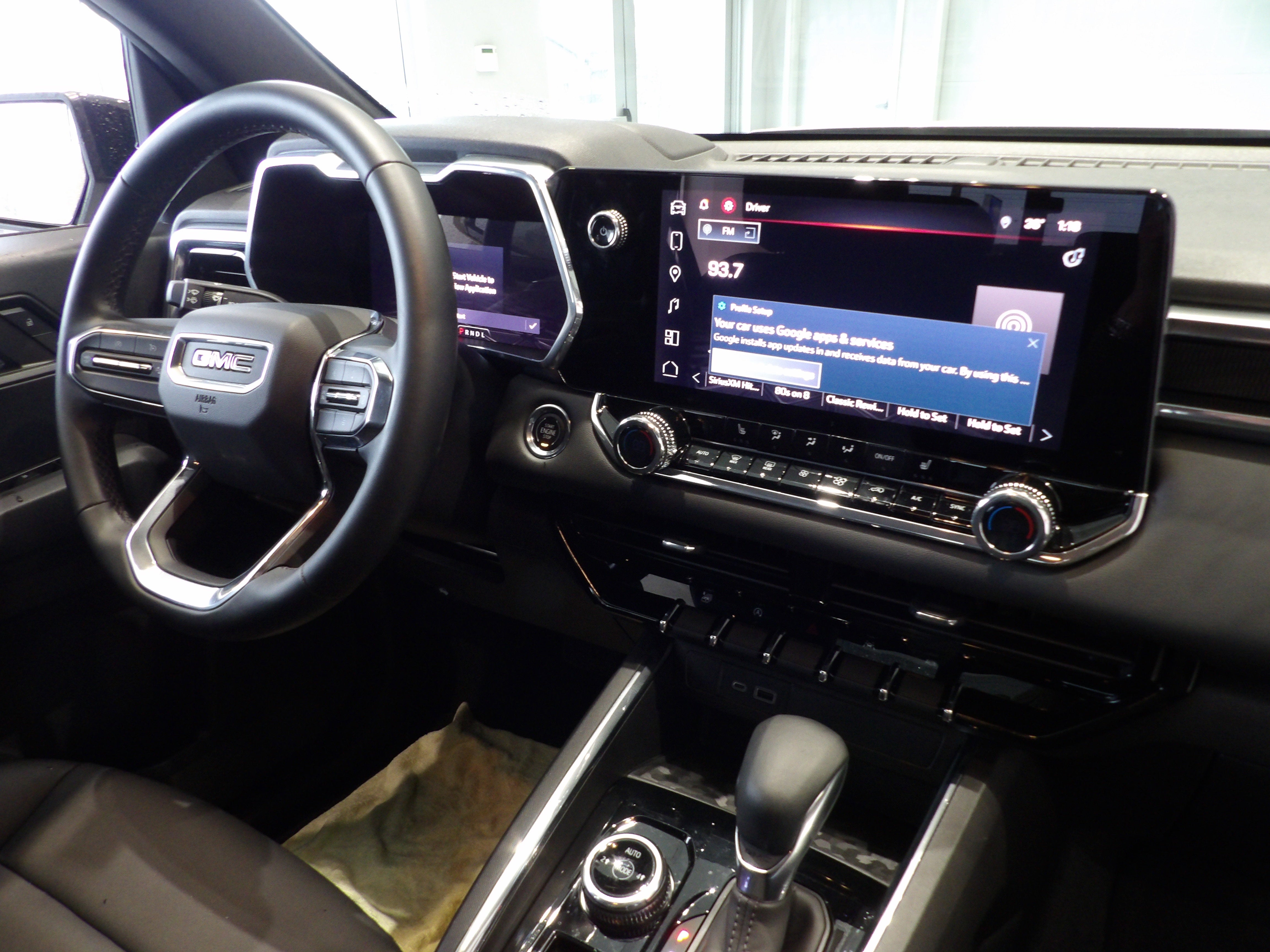 2024 GMC Canyon Elevation