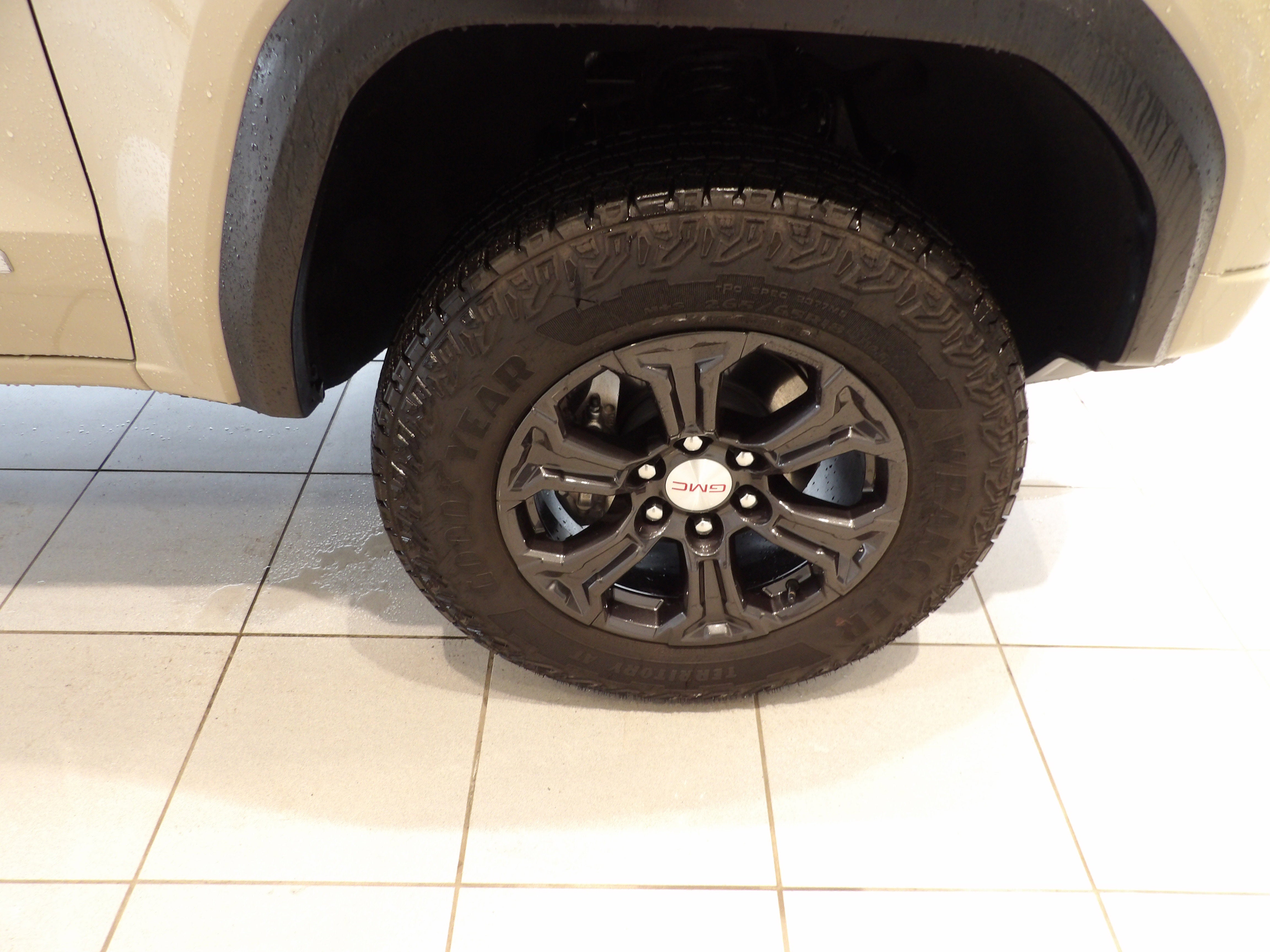 2024 GMC Canyon Elevation