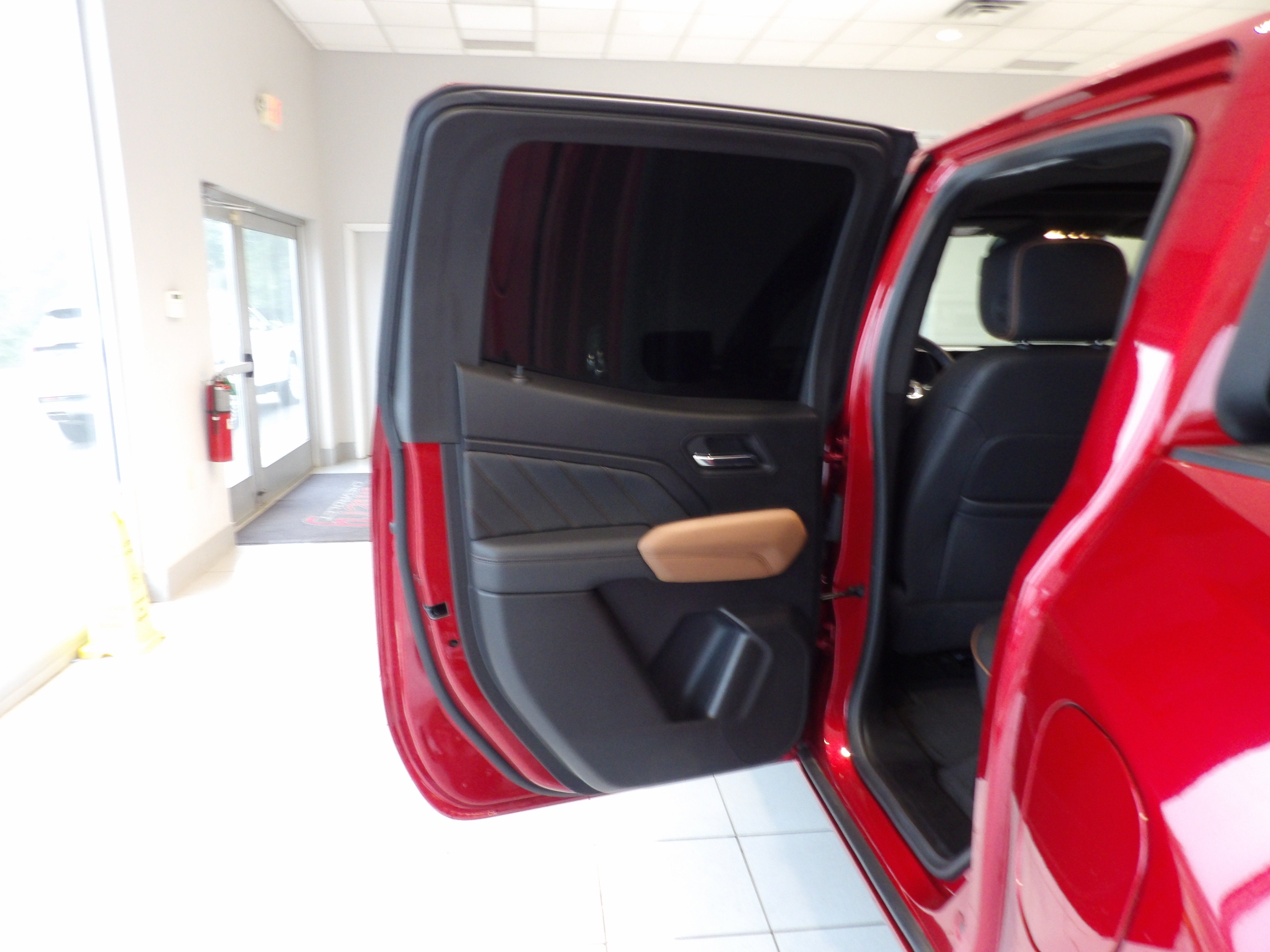 2024 GMC Canyon AT4