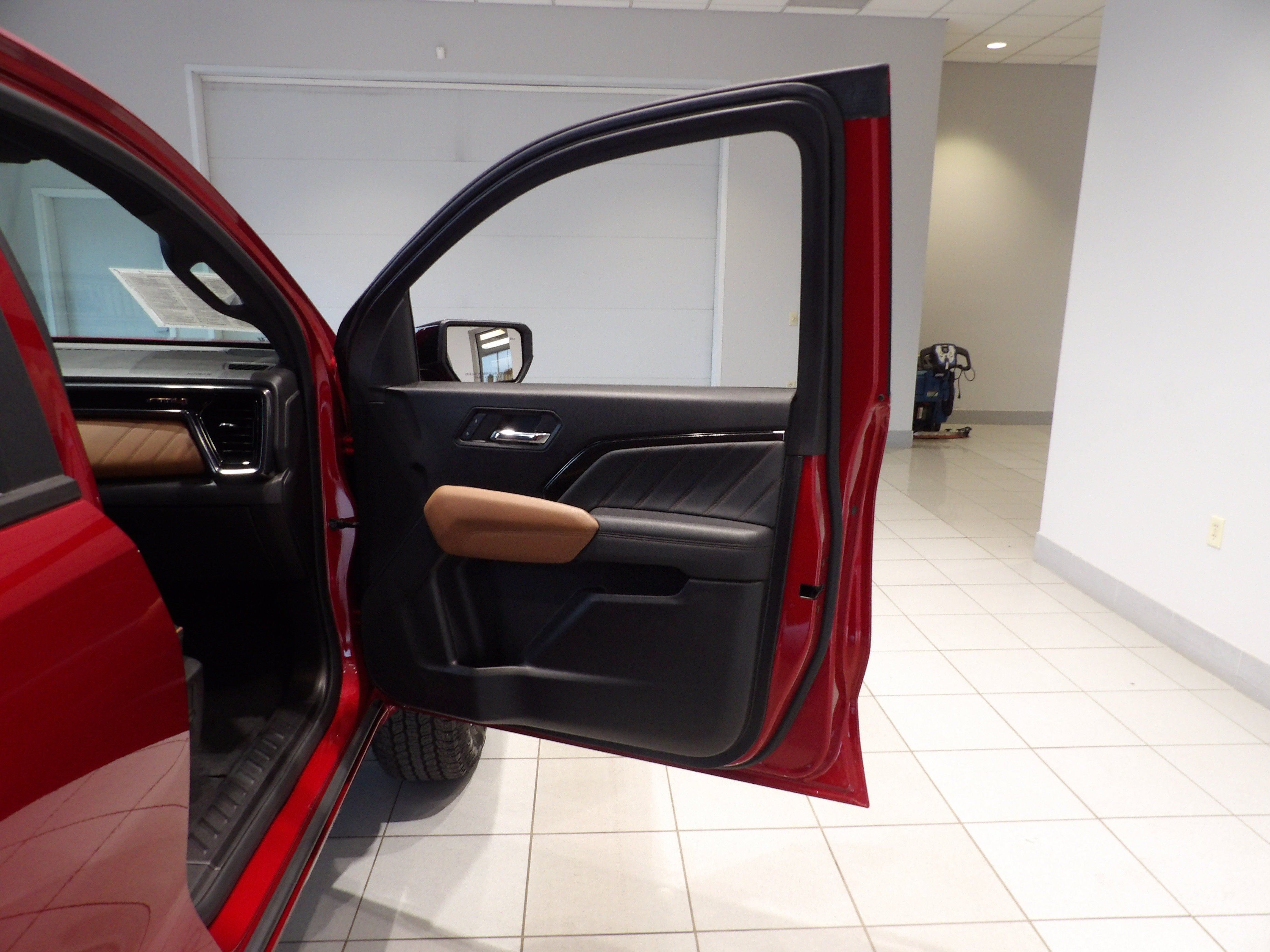 2024 GMC Canyon AT4