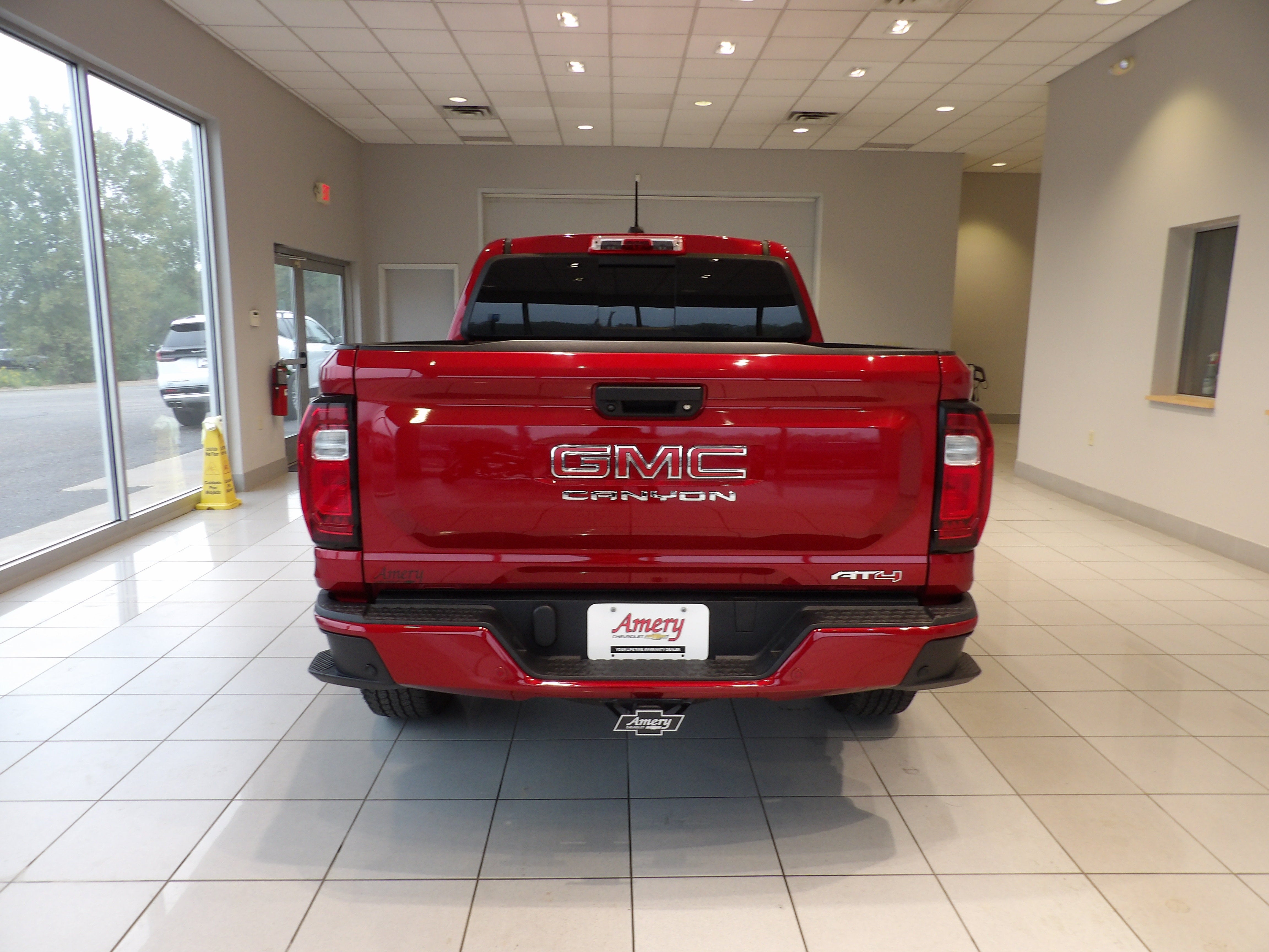 2024 GMC Canyon AT4