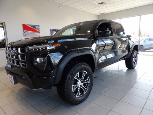 2023 GMC Canyon AT4