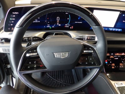 2026 Cadillac VISTIQ Luxury