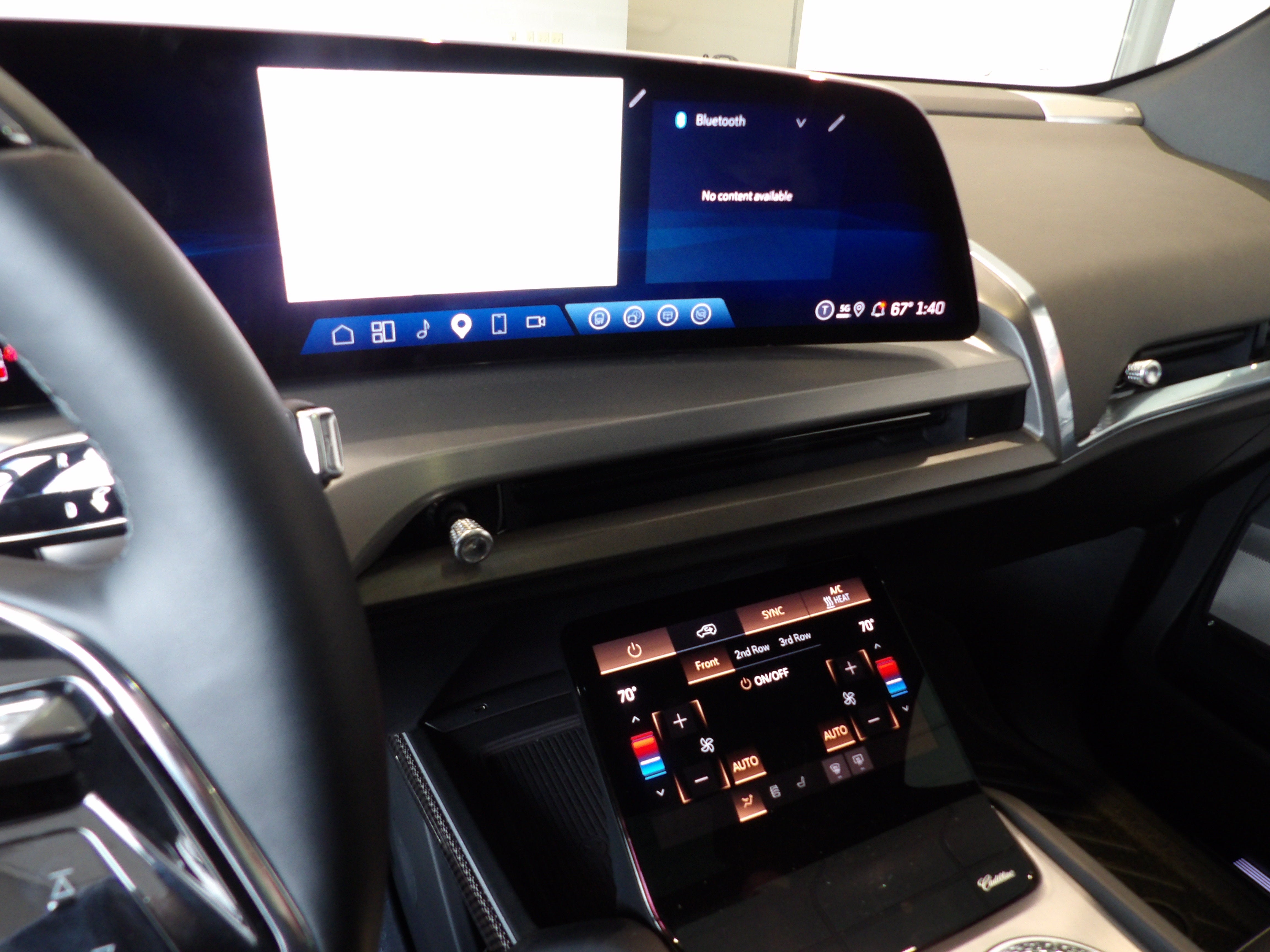 2026 Cadillac VISTIQ Luxury