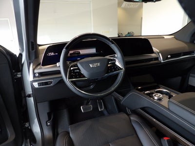 2026 Cadillac VISTIQ Luxury