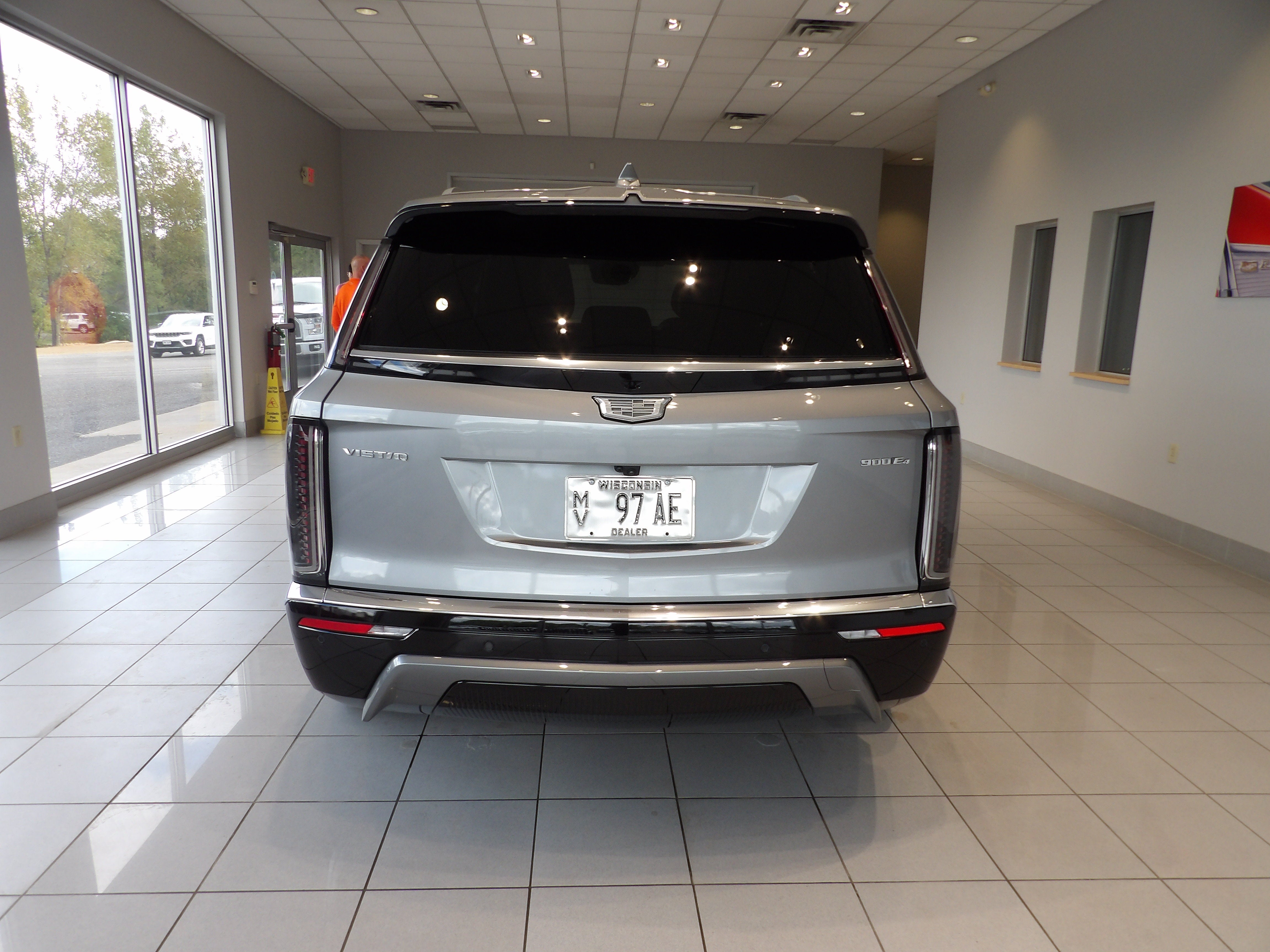 2026 Cadillac VISTIQ Luxury