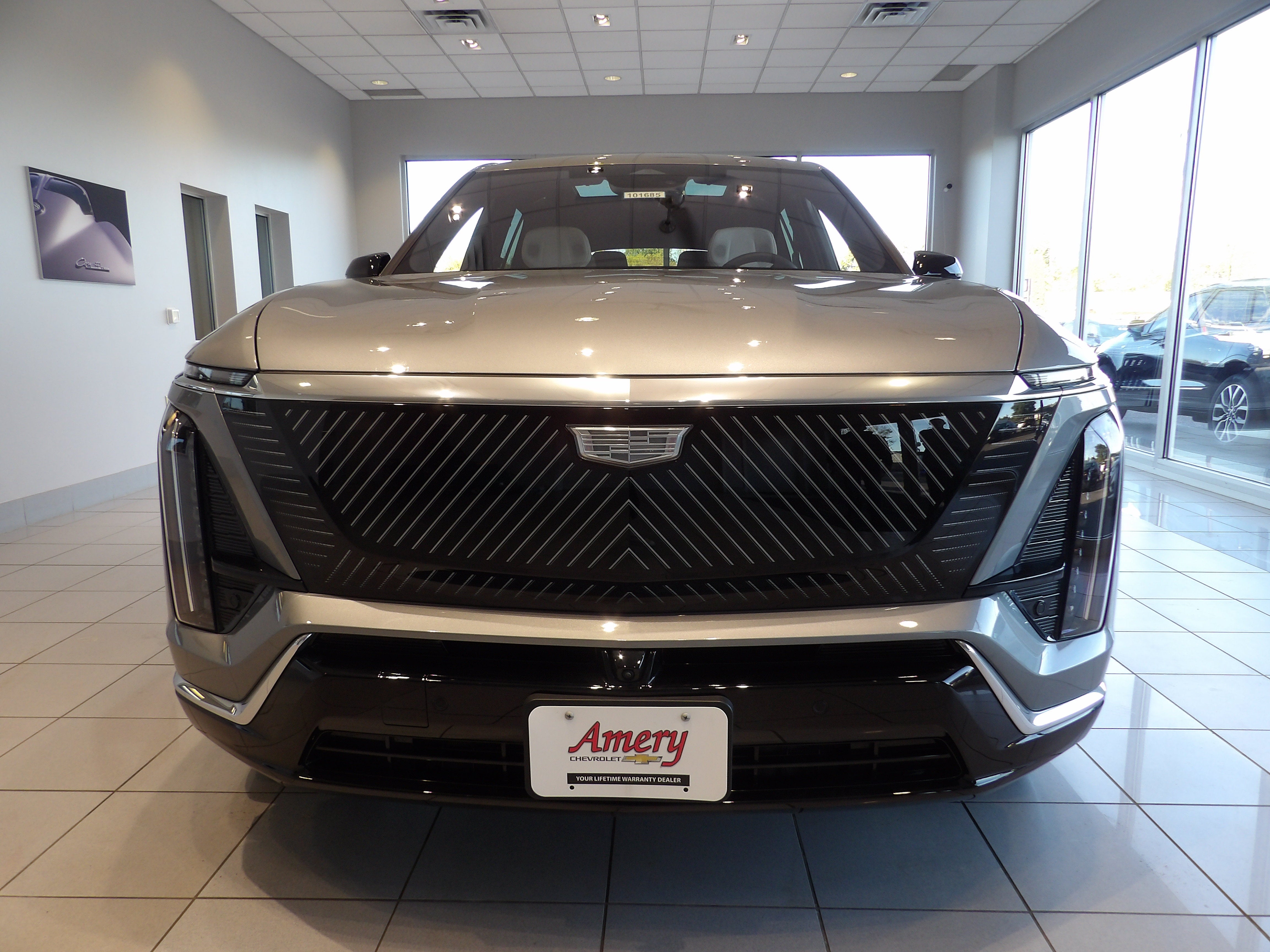 2026 Cadillac VISTIQ Luxury