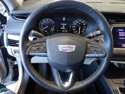 2022 Cadillac XT4 Luxury