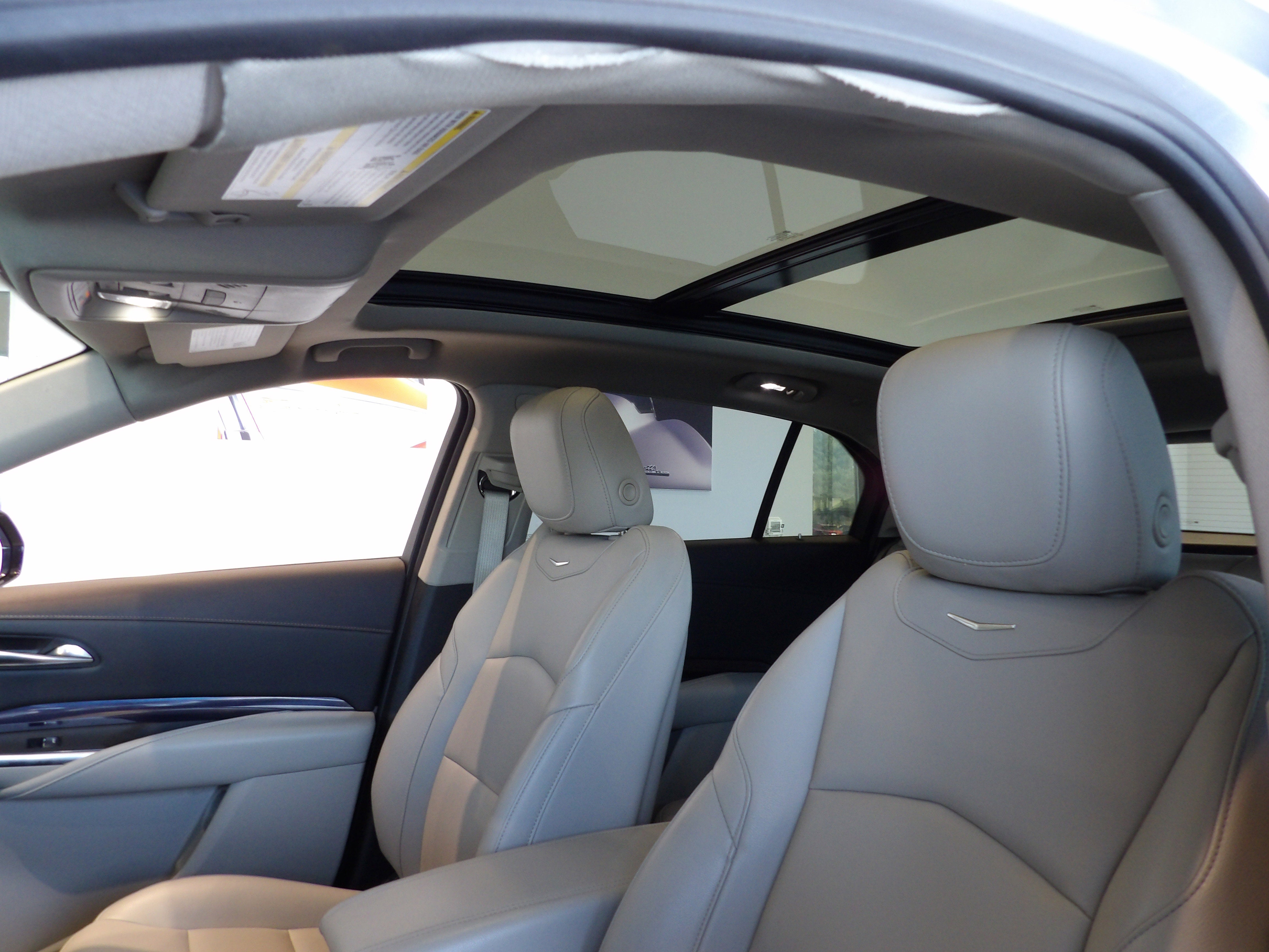 2022 Cadillac XT4 Luxury