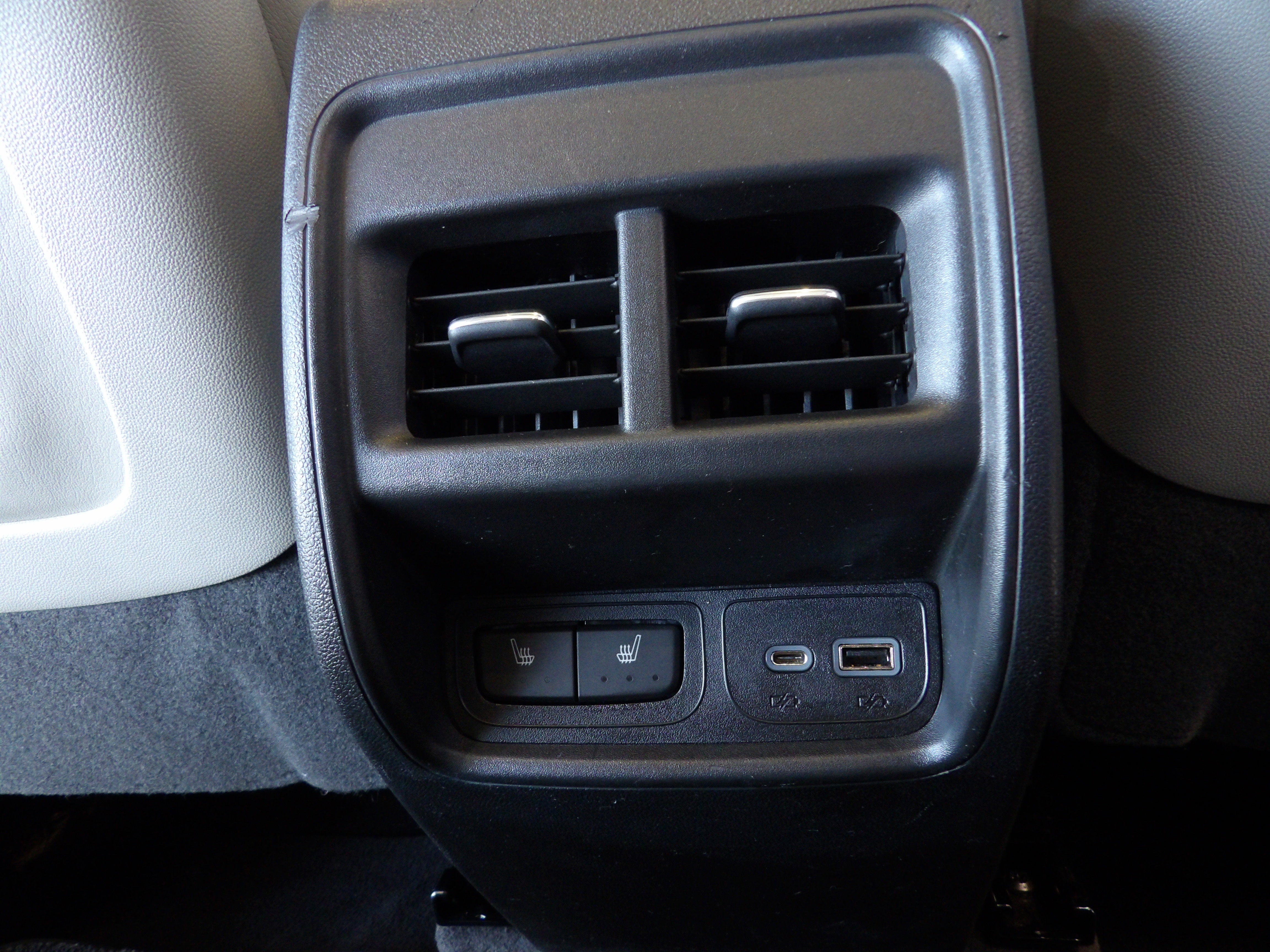 2022 Cadillac XT4 Luxury