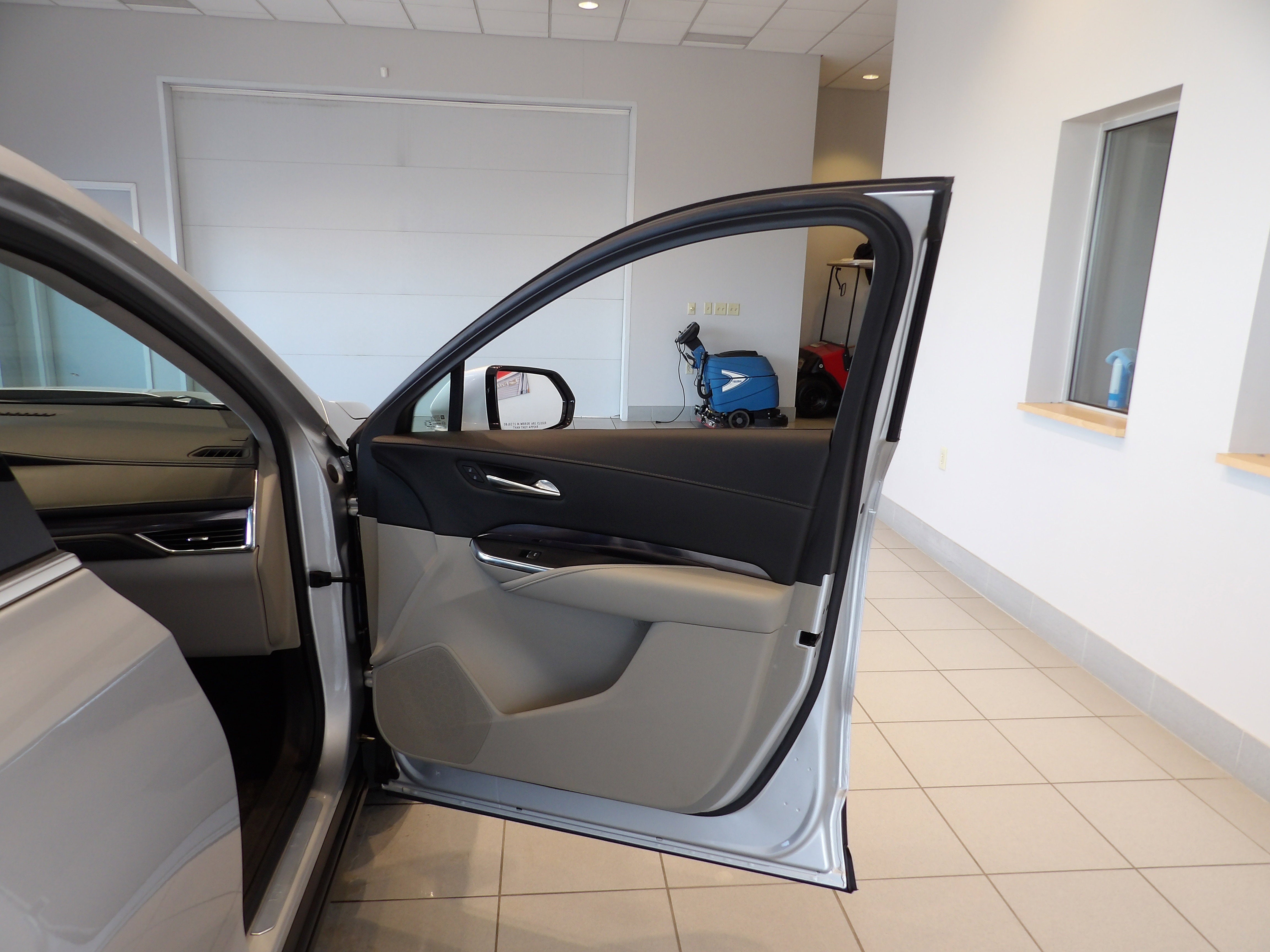 2022 Cadillac XT4 Luxury