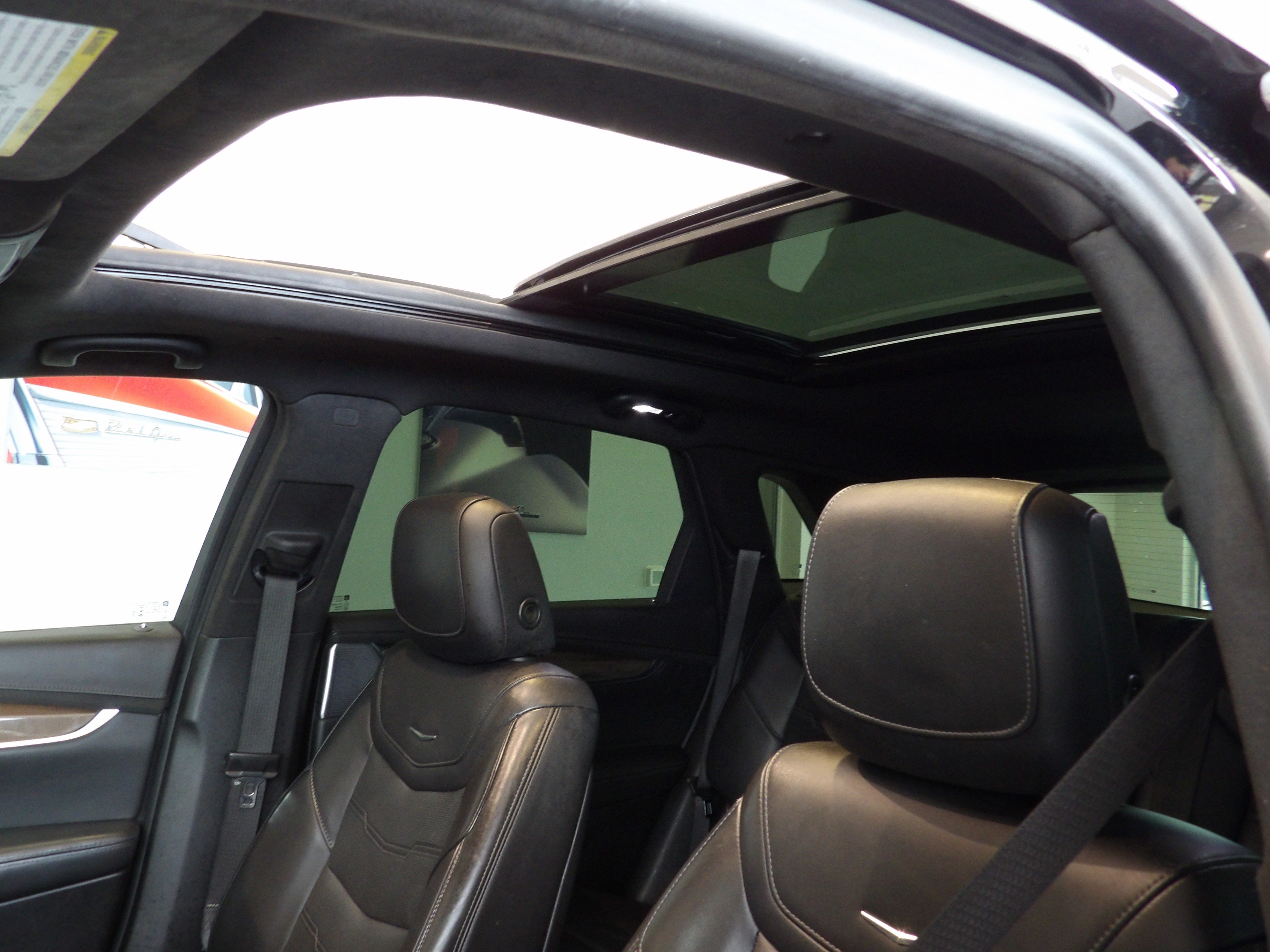 2022 Cadillac XT5 Sport