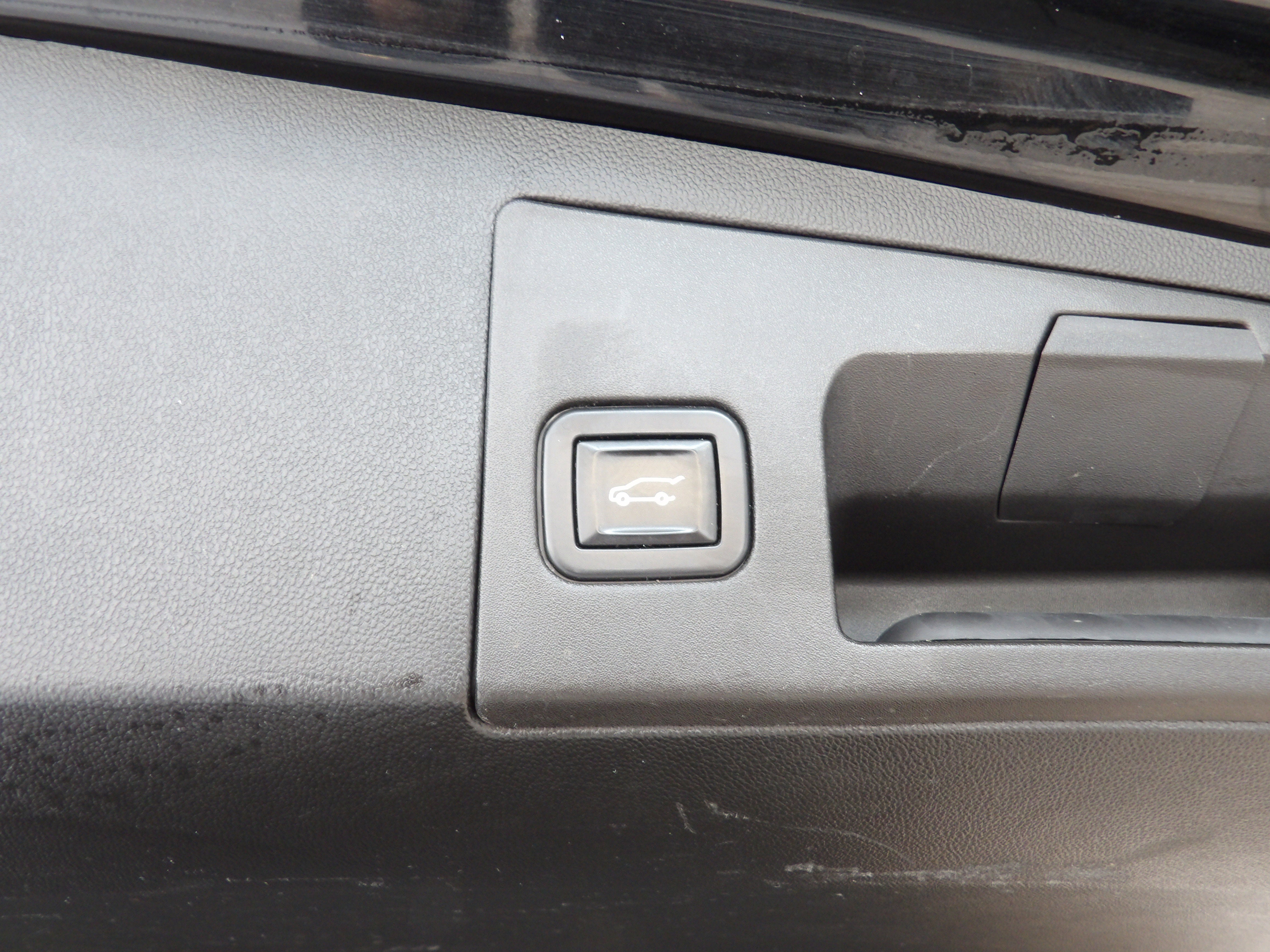 2022 Cadillac XT5 Sport