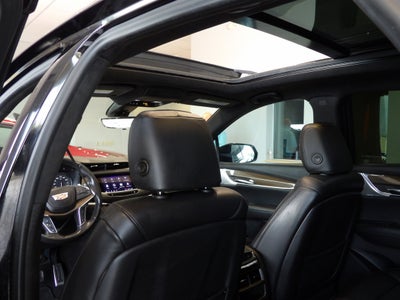 2022 Cadillac XT5 Sport