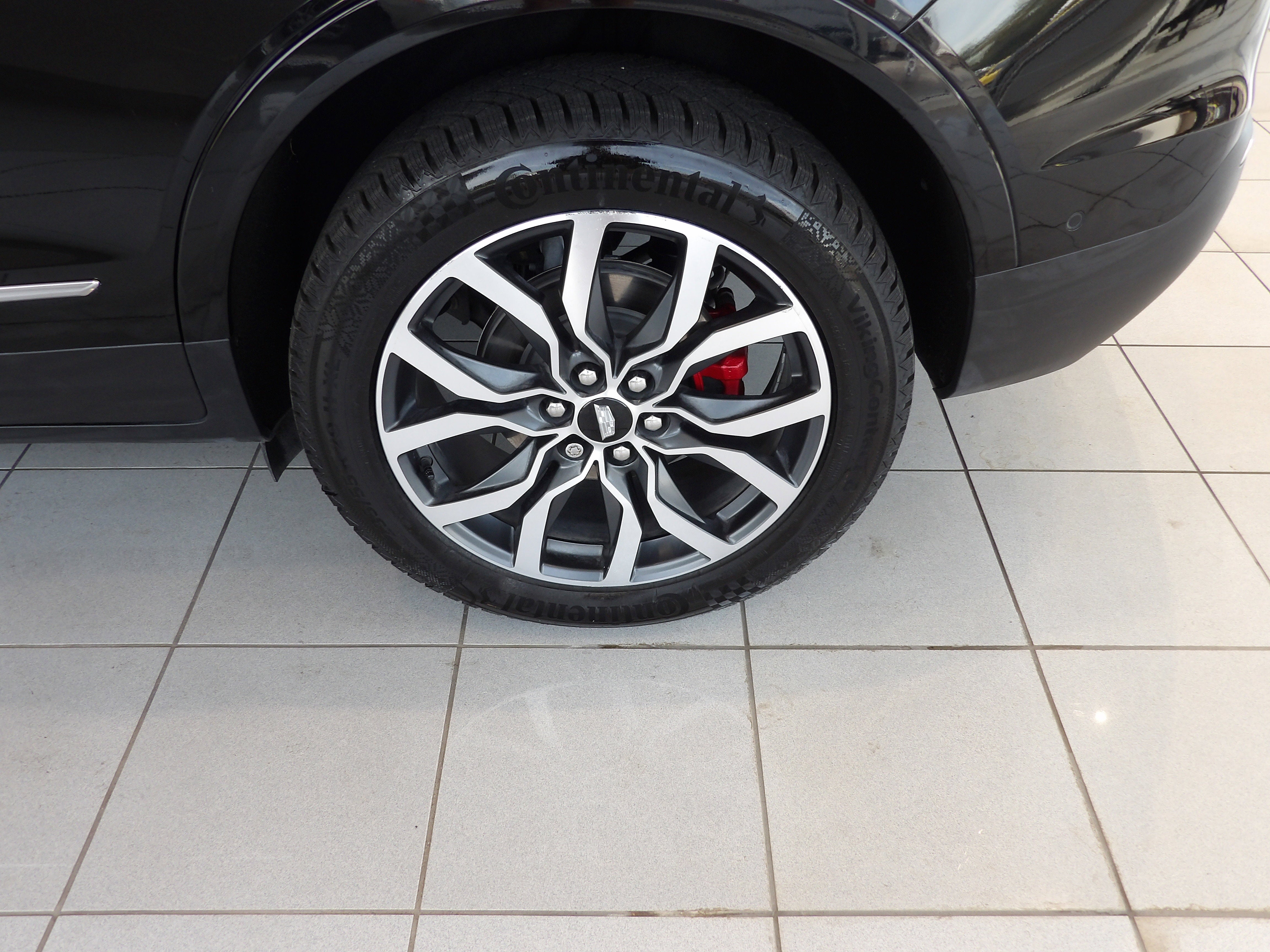 2022 Cadillac XT5 Sport