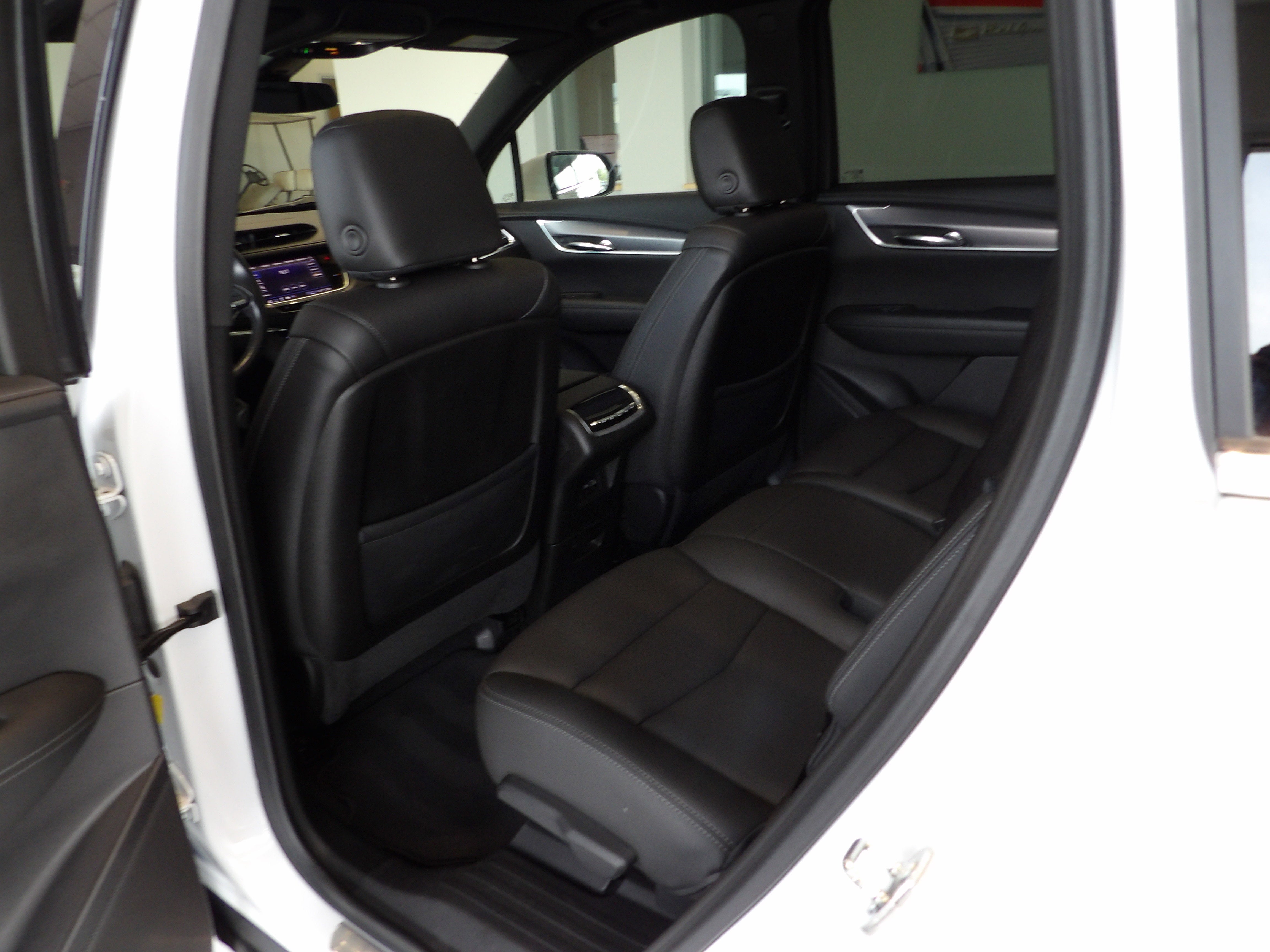 2023 Cadillac XT6 Luxury