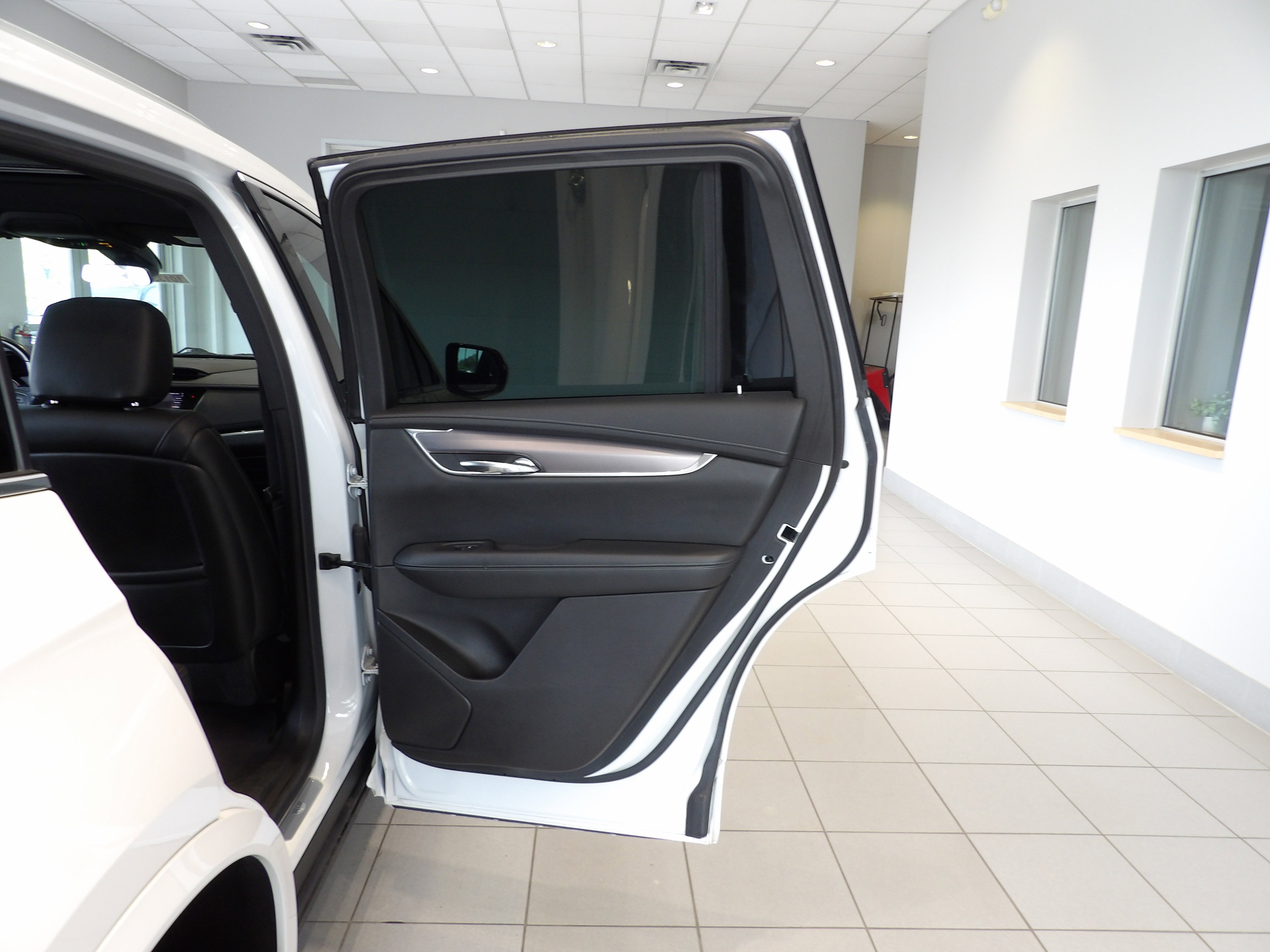2023 Cadillac XT6 Luxury