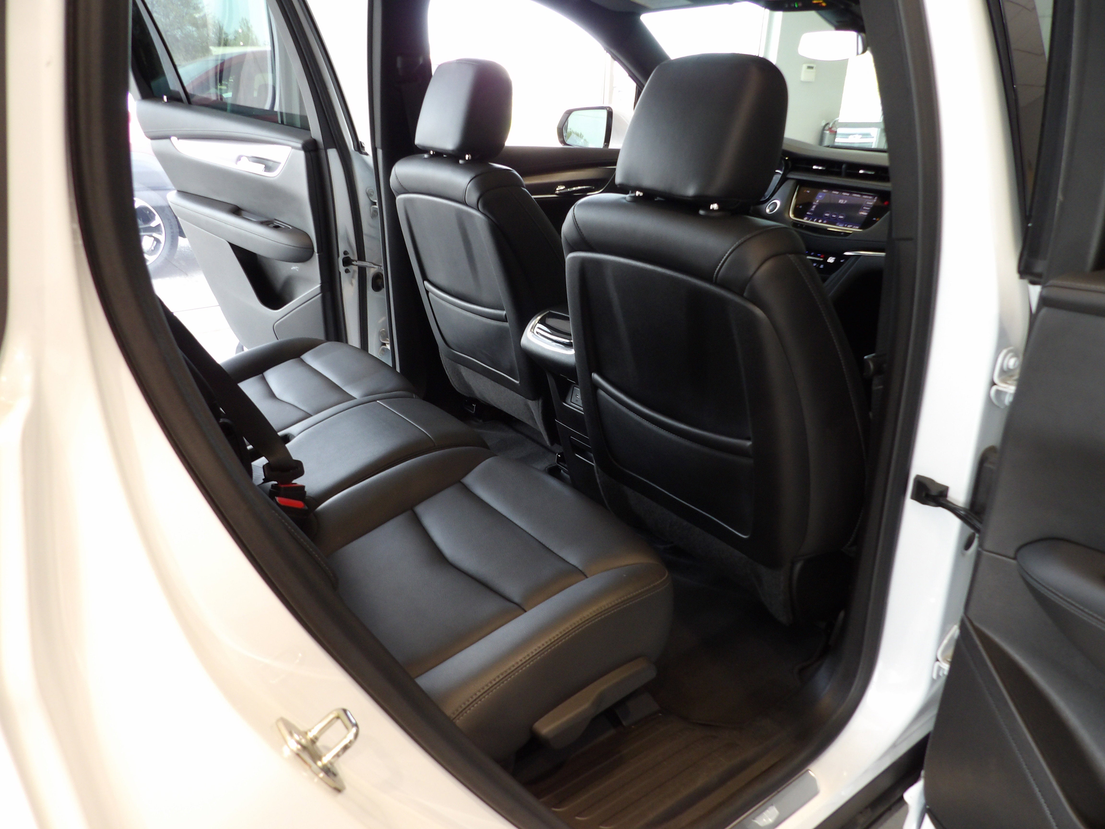 2023 Cadillac XT6 Luxury