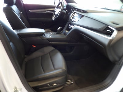 2023 Cadillac XT6 Luxury