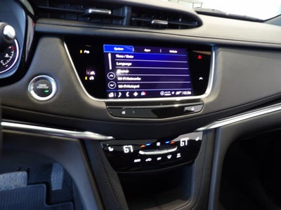 2025 Cadillac XT6 Luxury