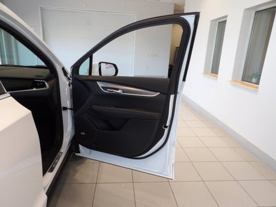 2025 Cadillac XT6 Luxury