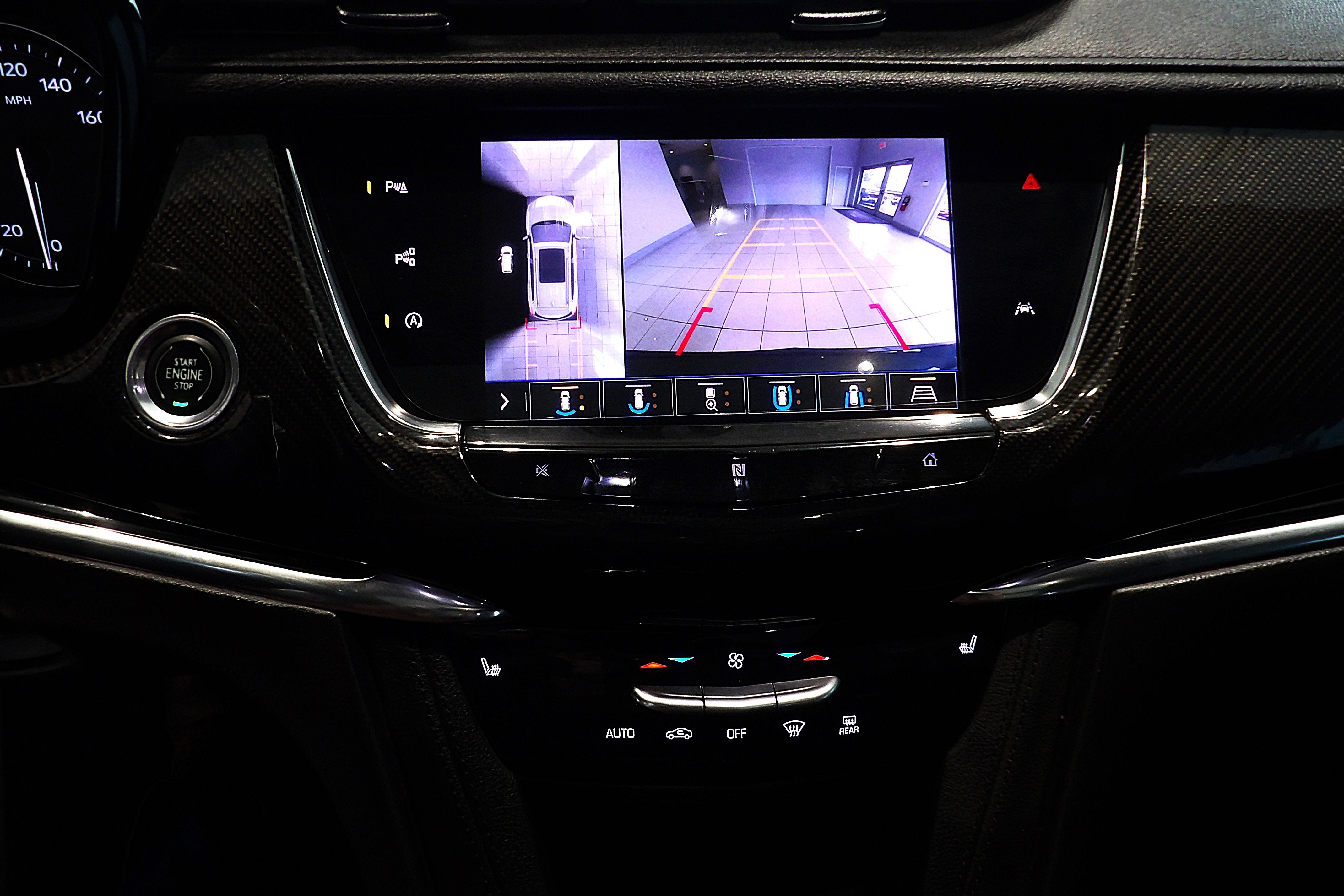 2020 Cadillac XT6 Sport