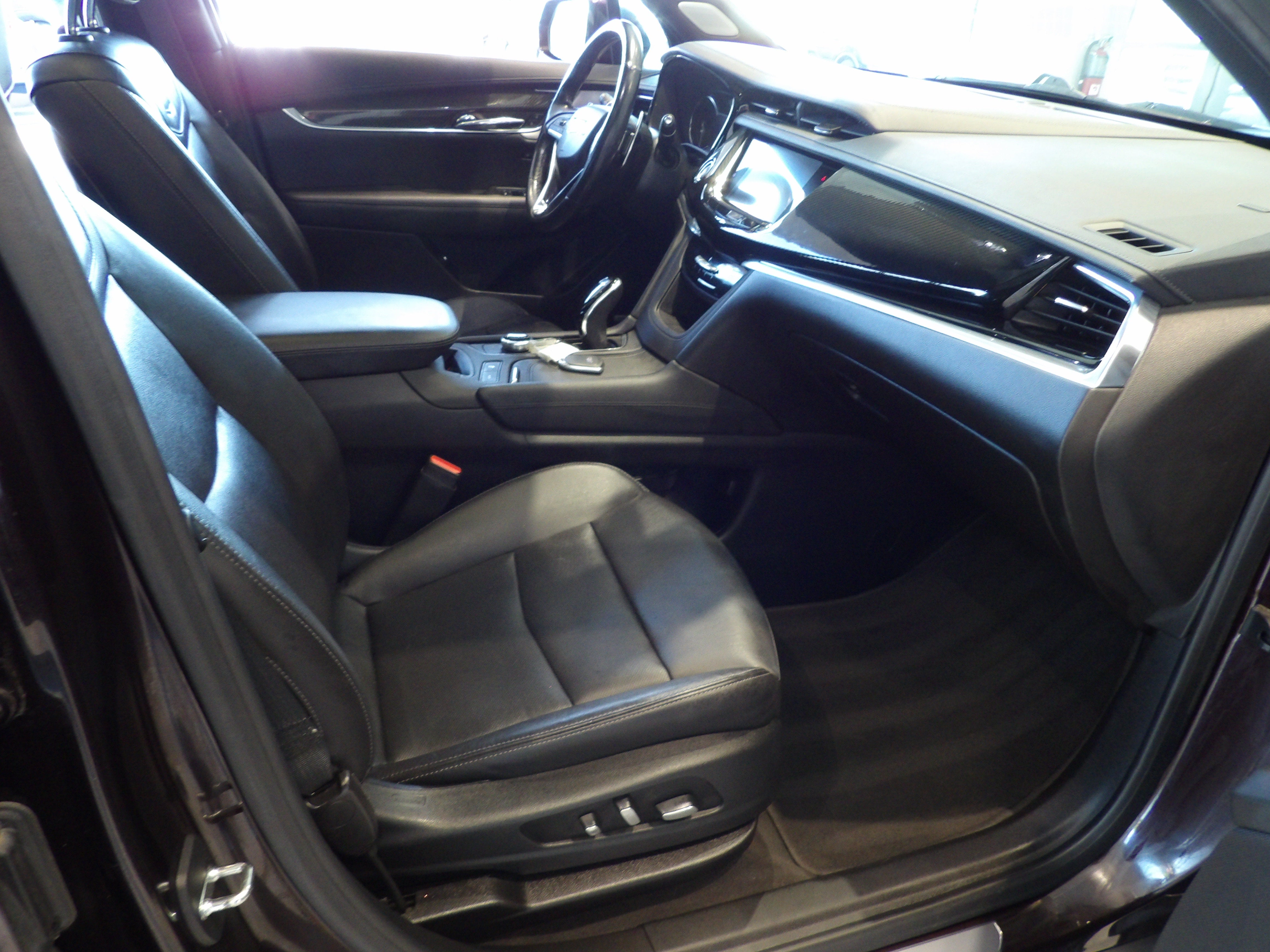 2020 Cadillac XT6 AWD Sport