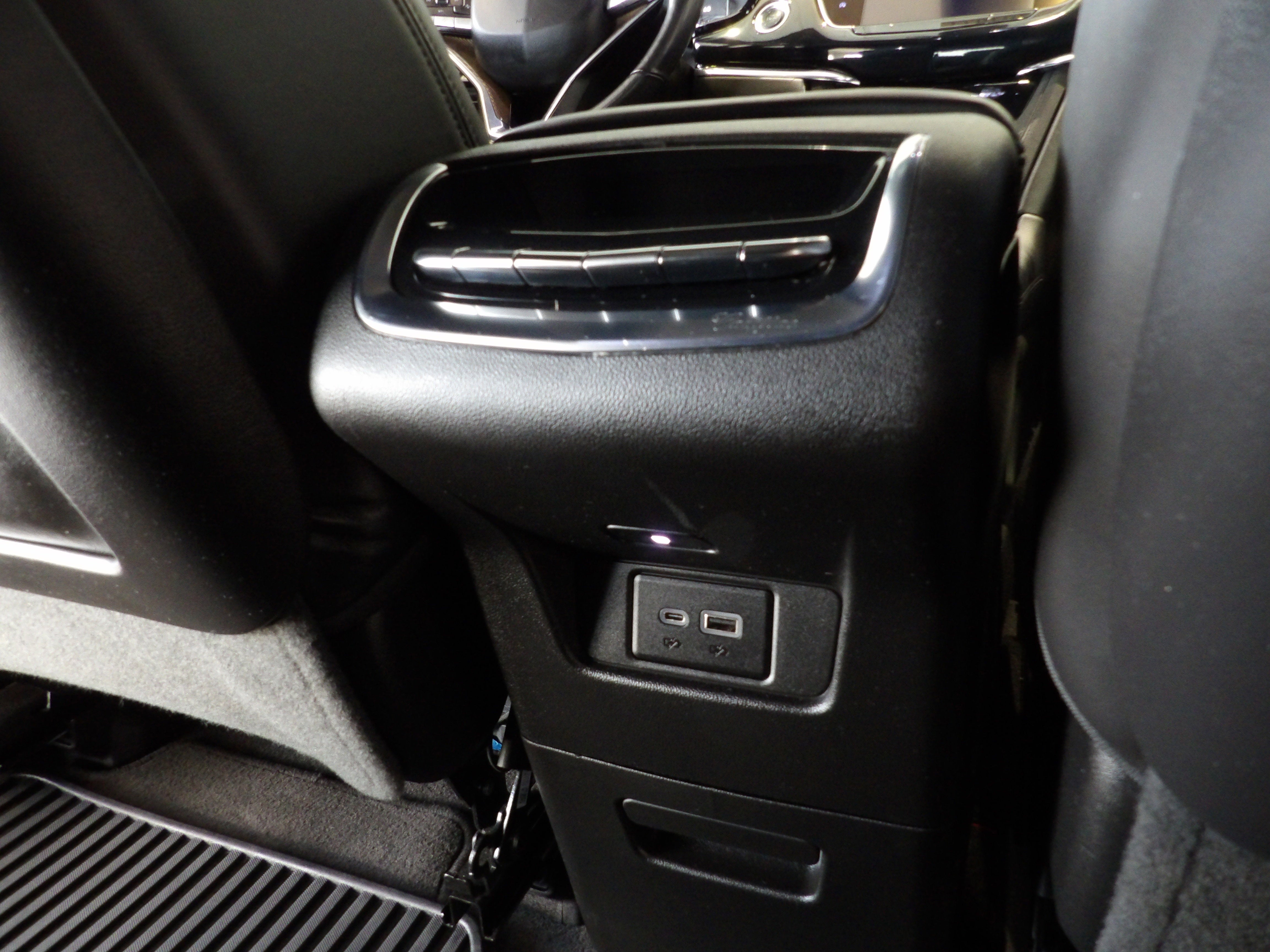 2020 Cadillac XT6 Sport