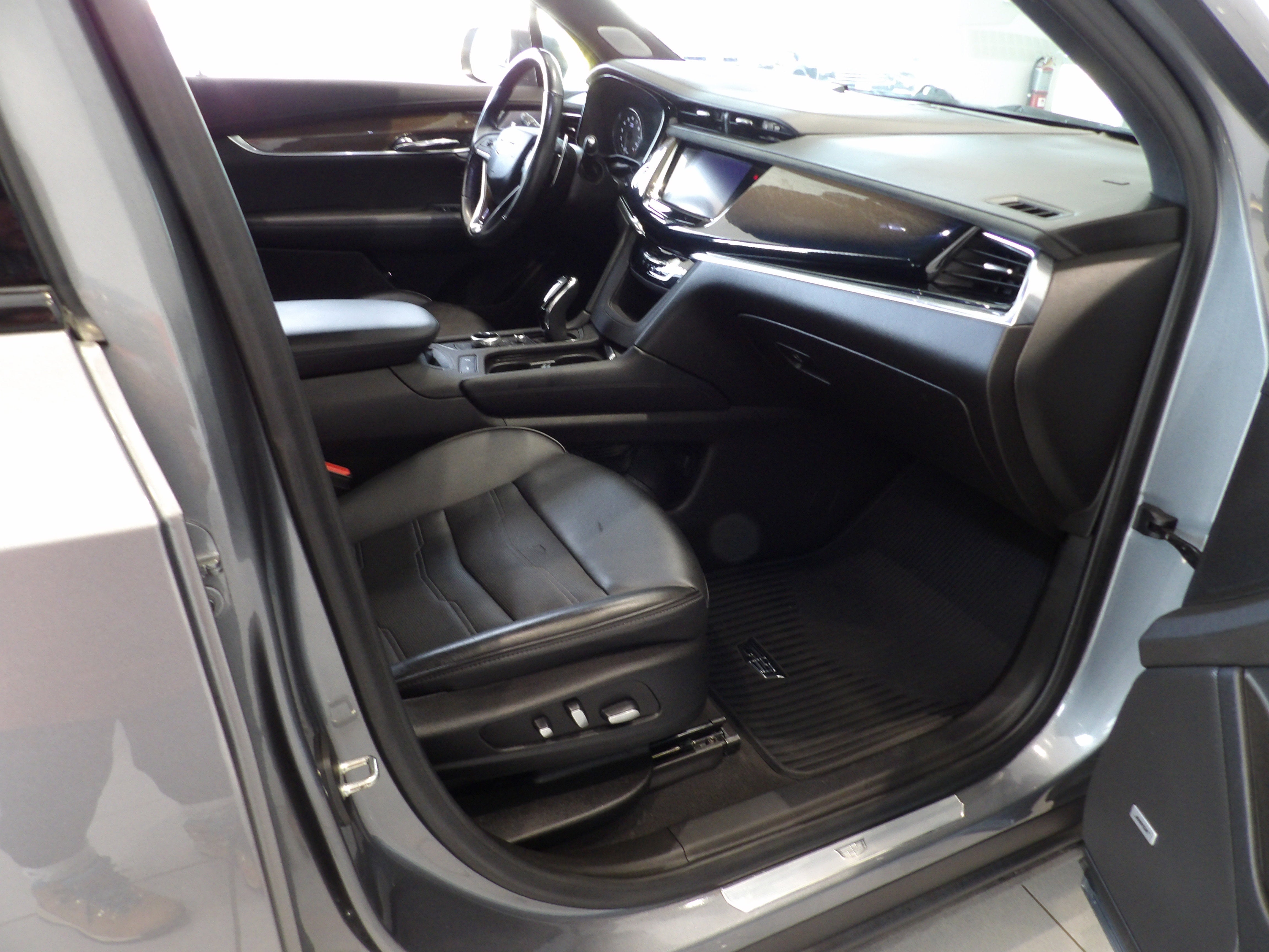 2020 Cadillac XT6 Sport