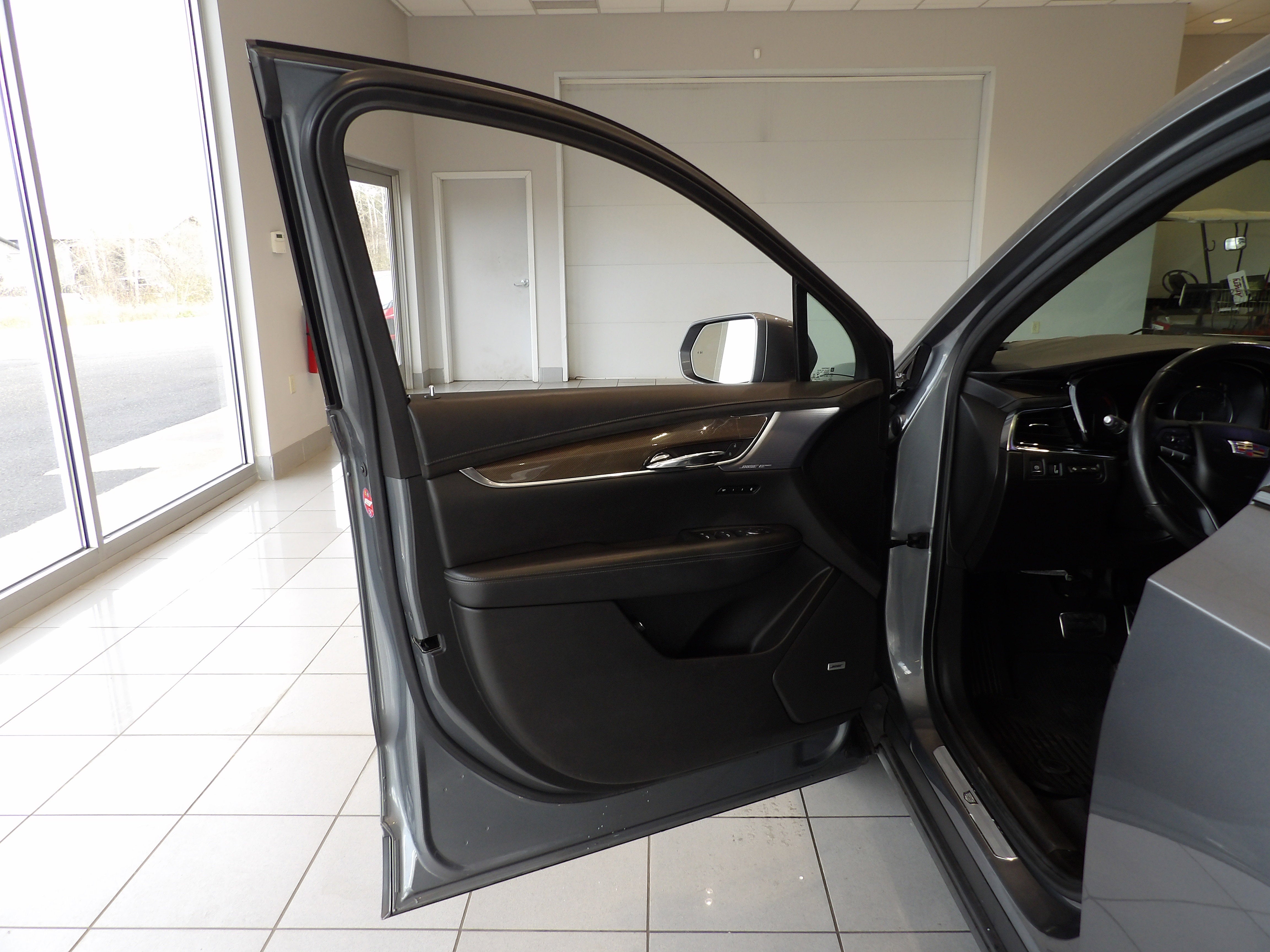 2020 Cadillac XT6 Sport