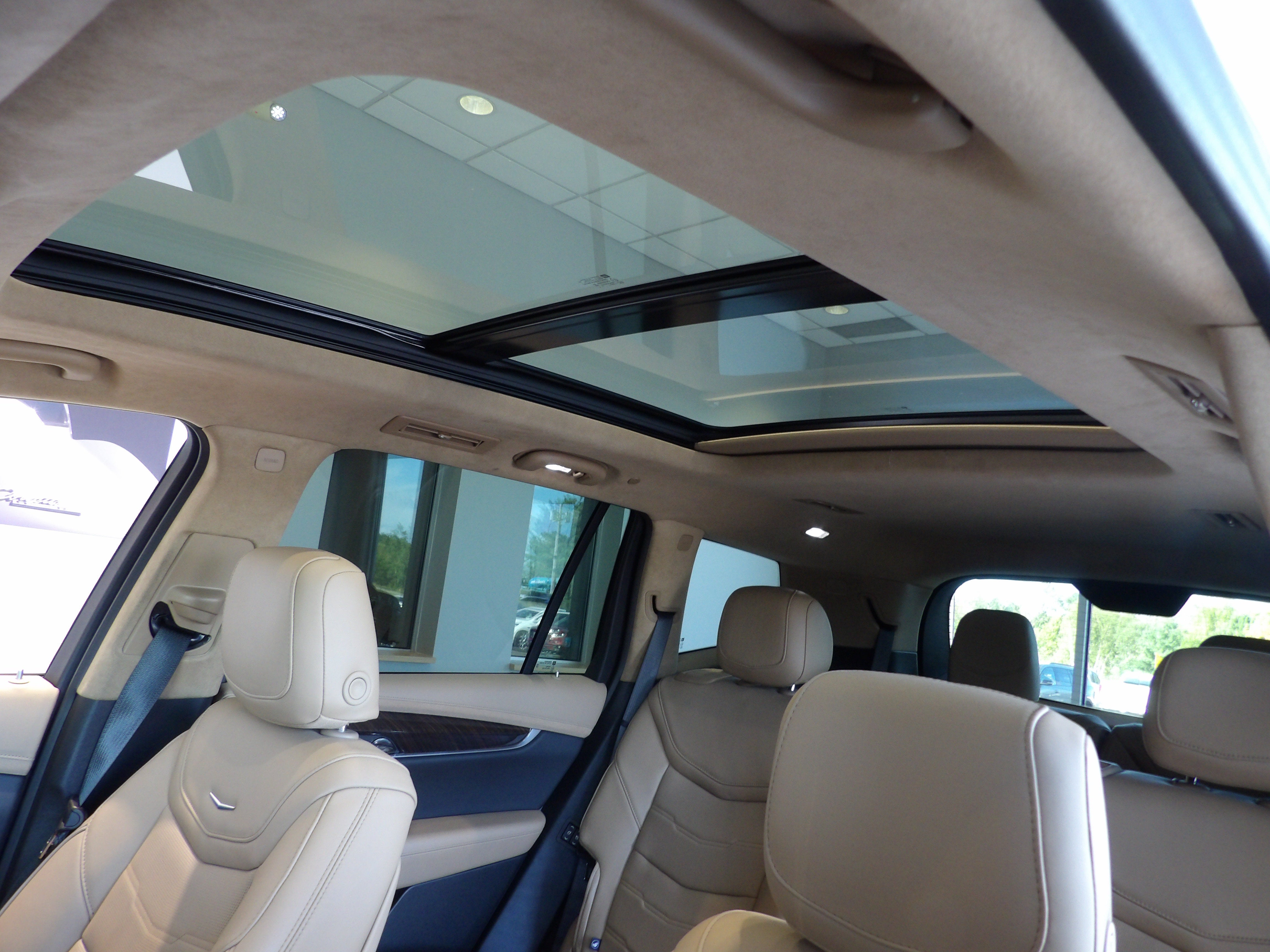 2025 Cadillac XT6 Sport