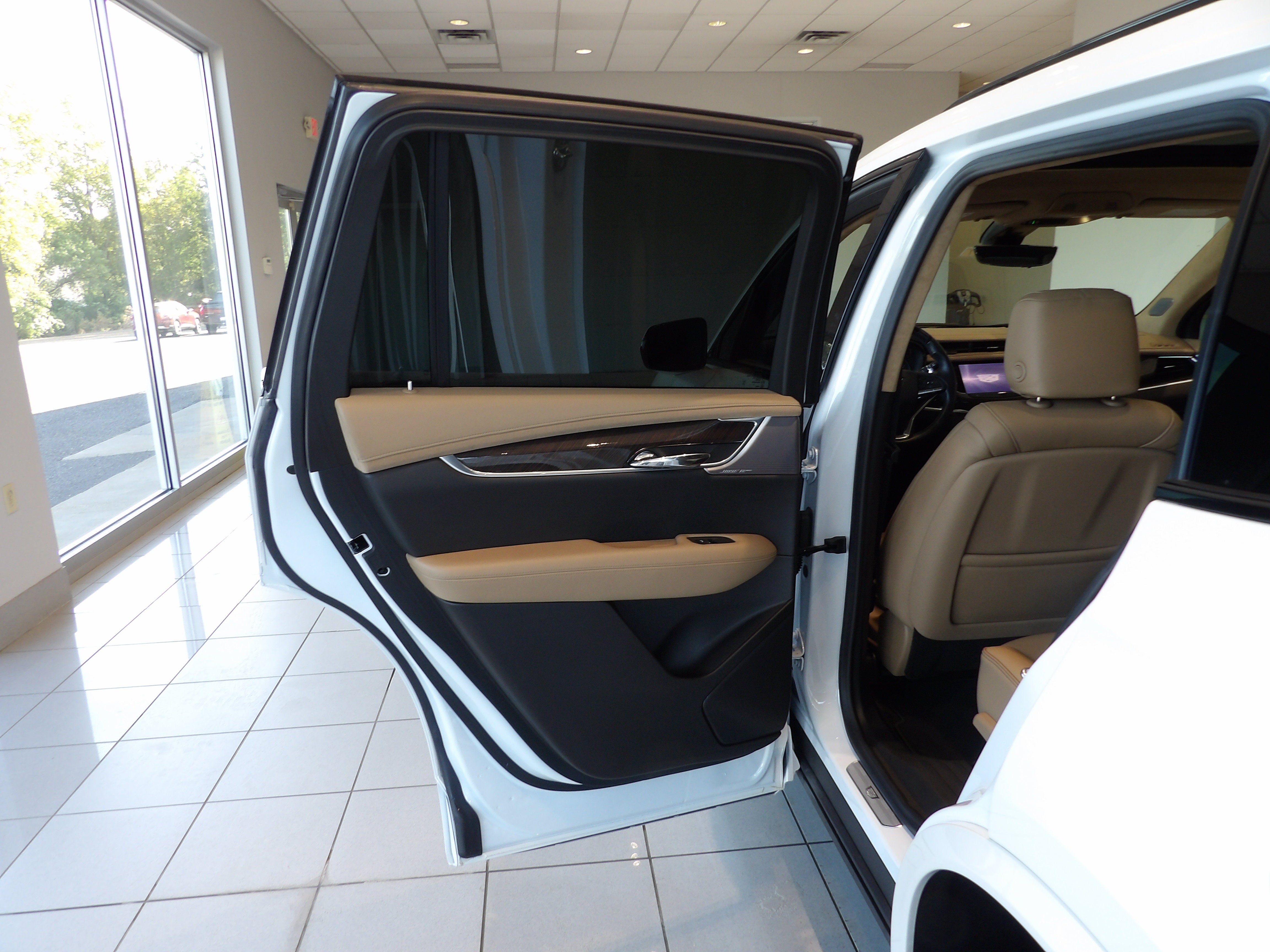 2025 Cadillac XT6 Sport