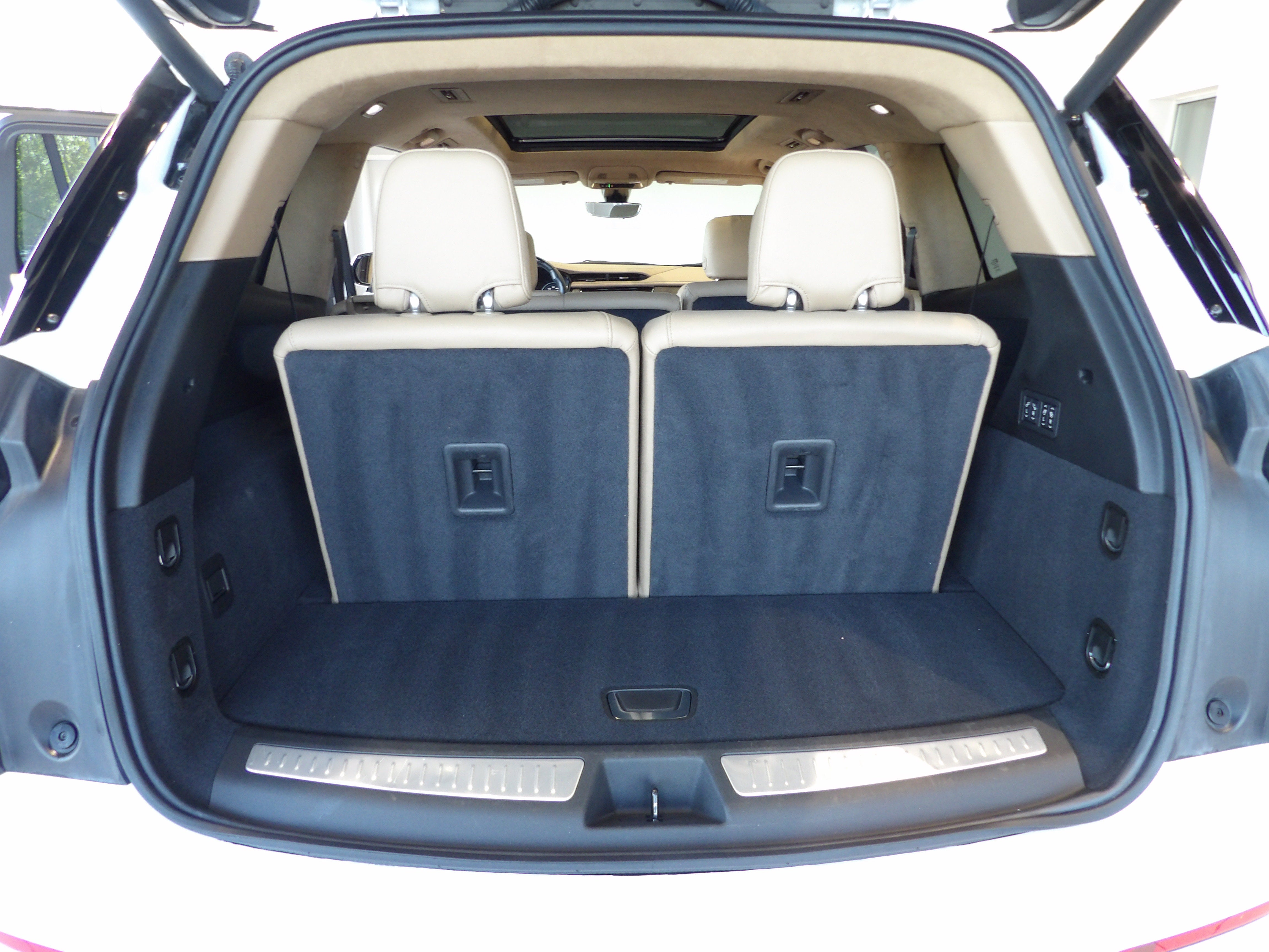 2025 Cadillac XT6 Sport